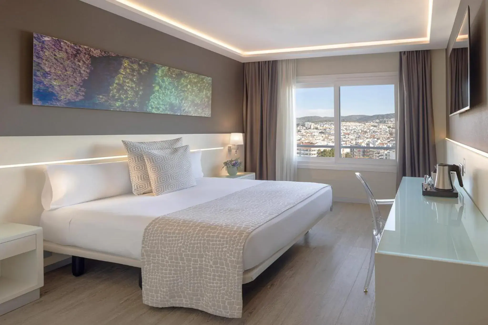 Executive Double or Twin Room with Mountain View in Calipolis Executive Double or Twin Room with Mountain View in Calipolis