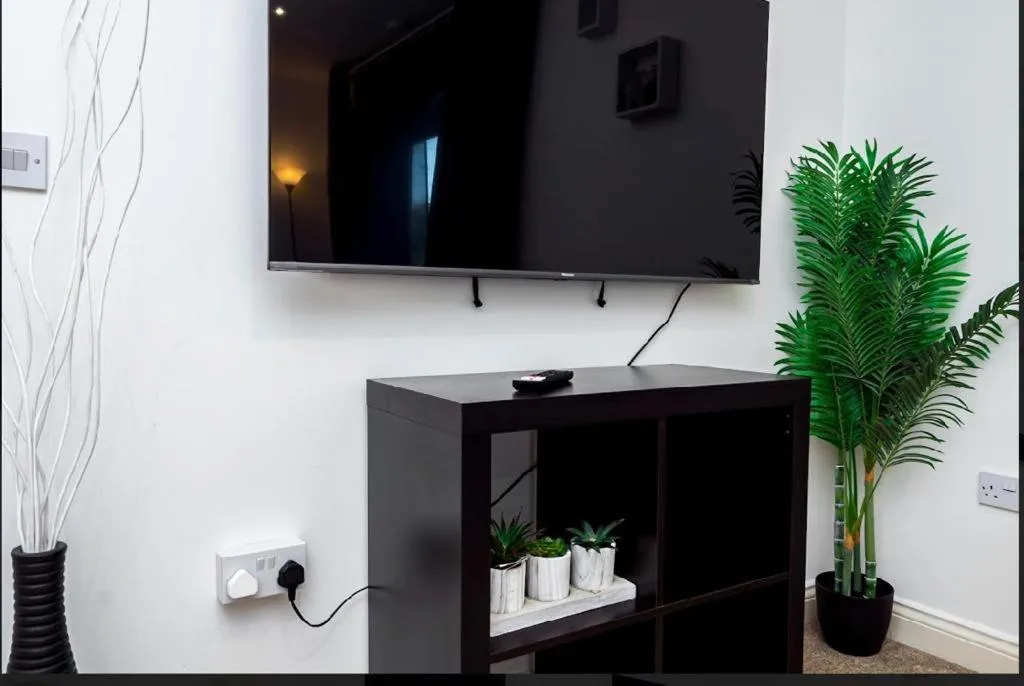 Living room in Bayview Apartments