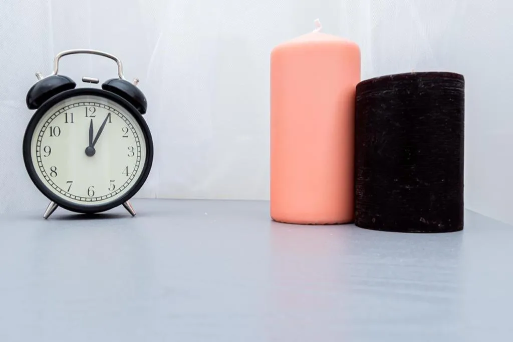 Bedroom in Bayview Apartments
