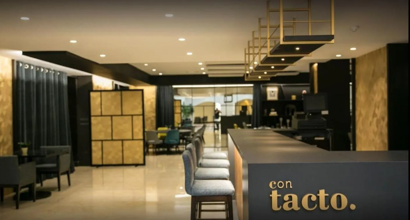 Lounge or bar in Intelier Rosa