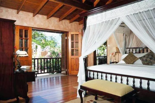 Day, Bed in Spring Hotel Bequia