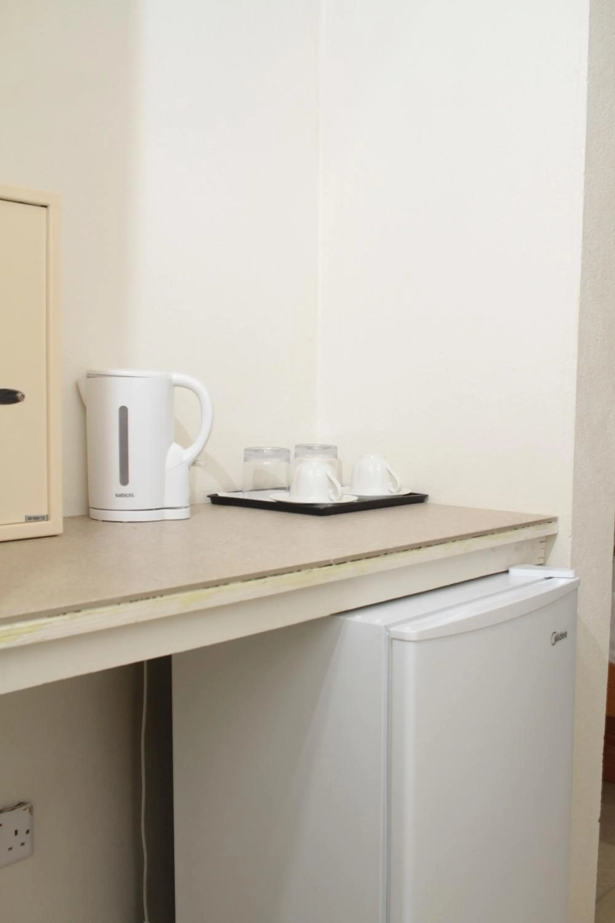 Coffee/tea facilities in Spring Hotel Bequia