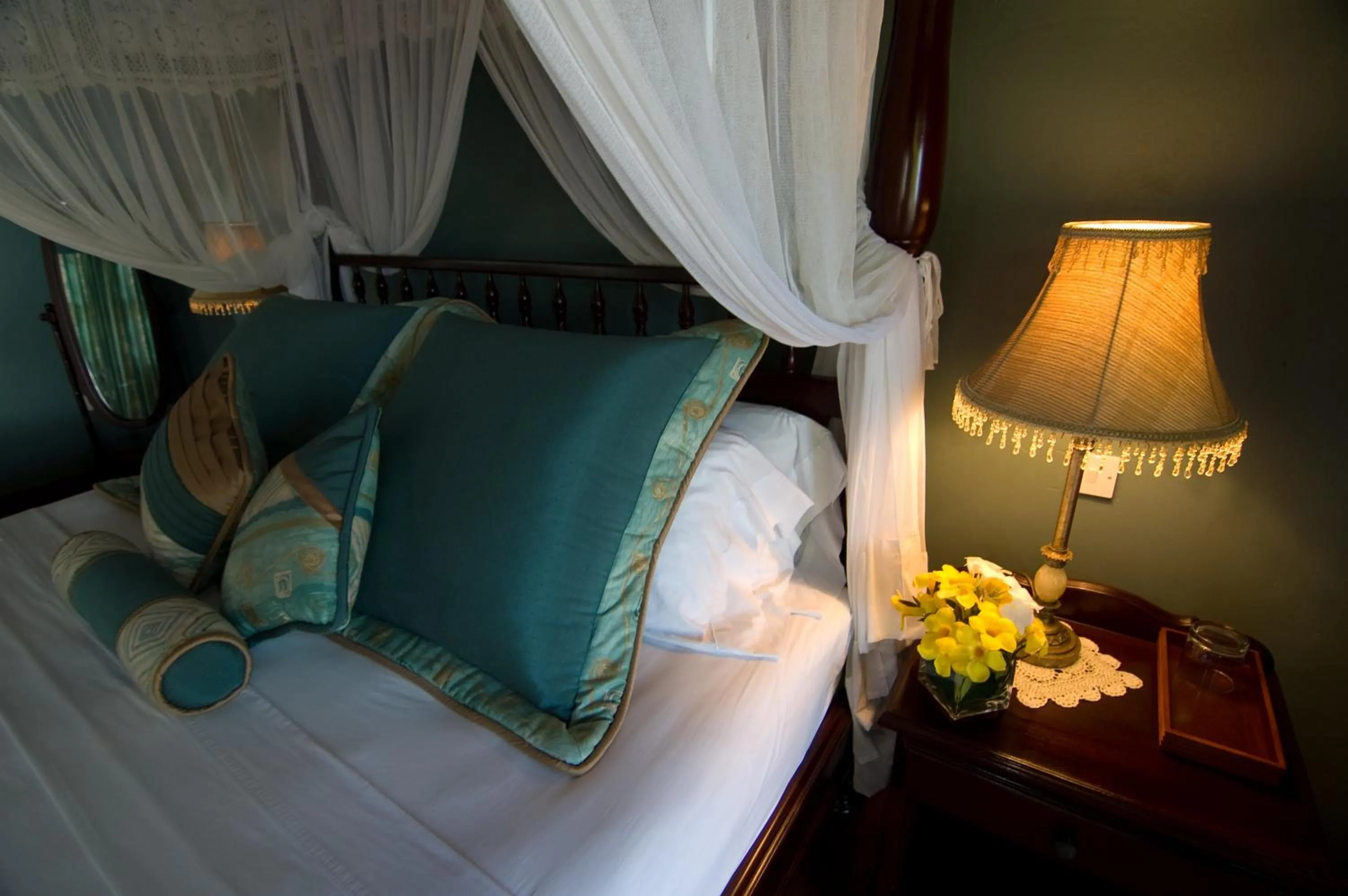 Bed in Spring Hotel Bequia