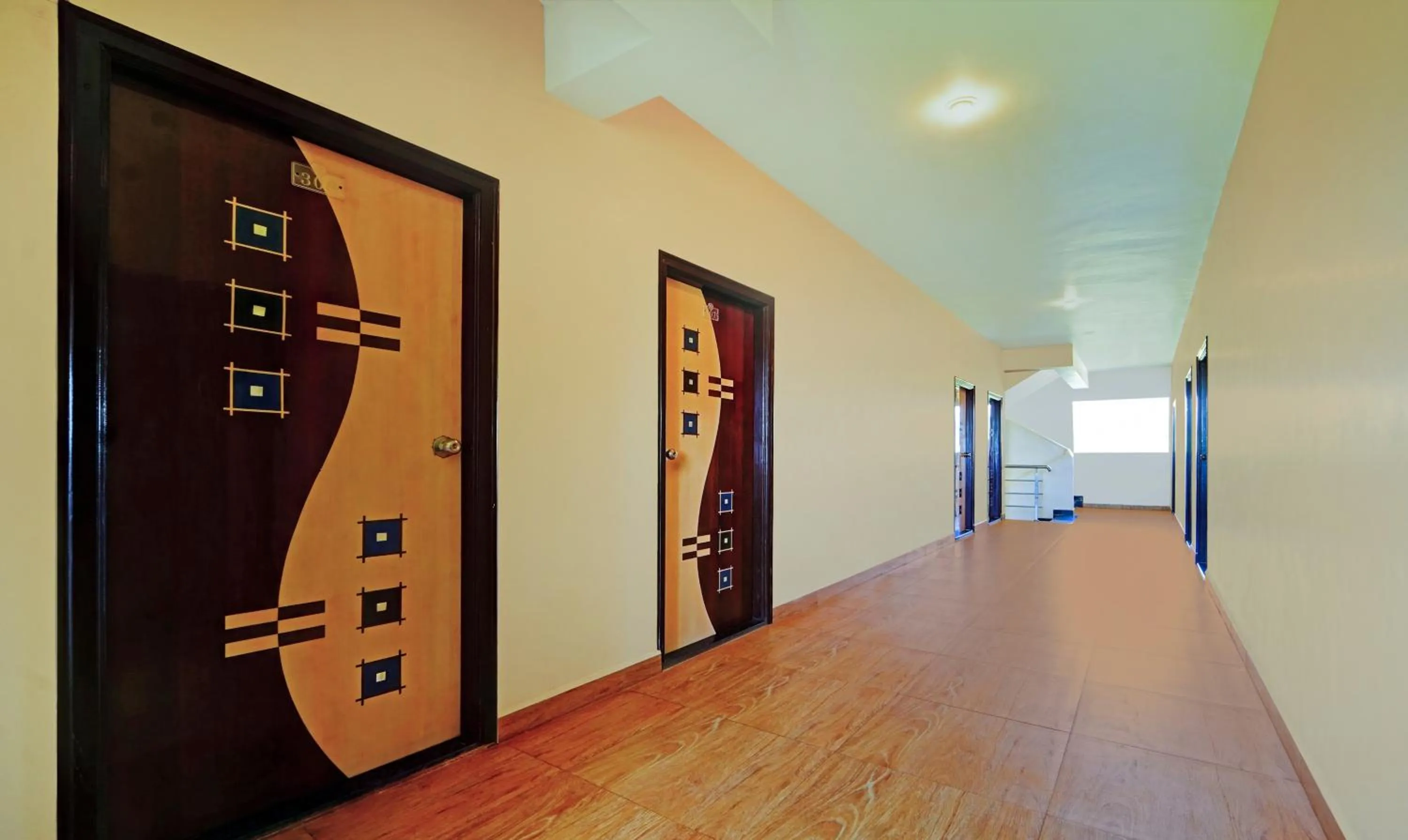 Lobby or reception in Treebo SS Residency With Mountain View