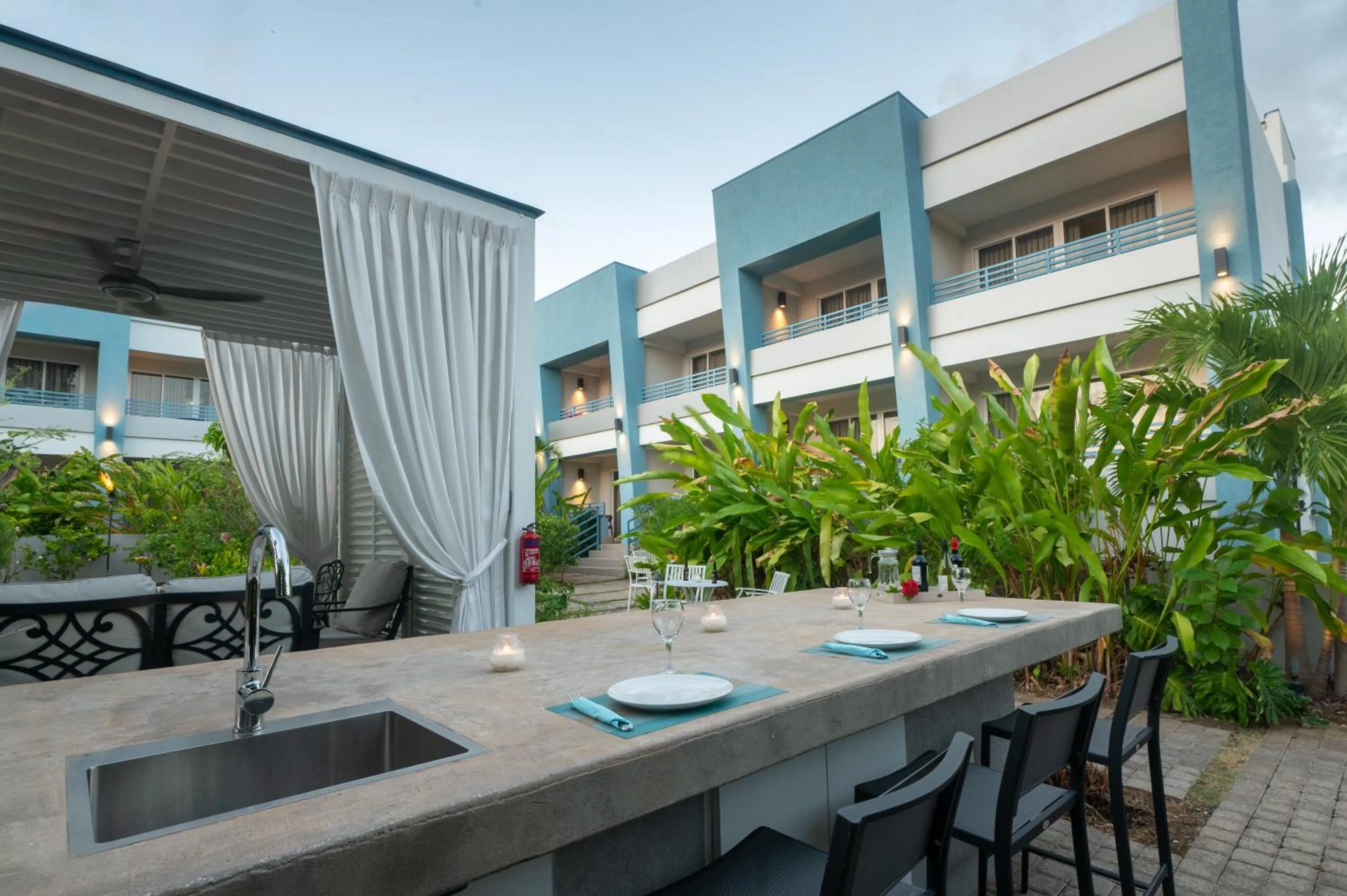 Property building in Blue Haven Holiday Apartments