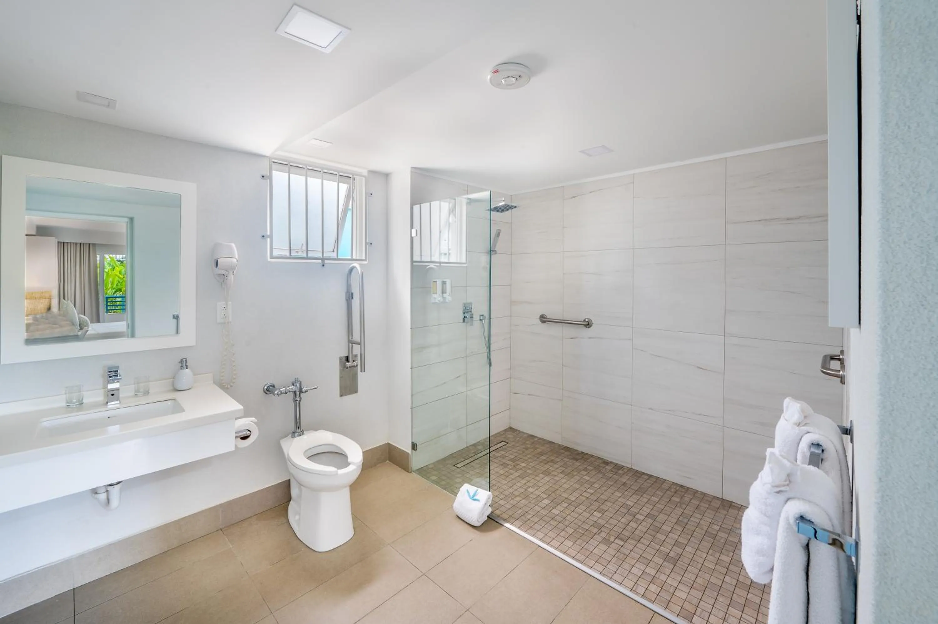 Bathroom in Blue Haven Holiday Apartments