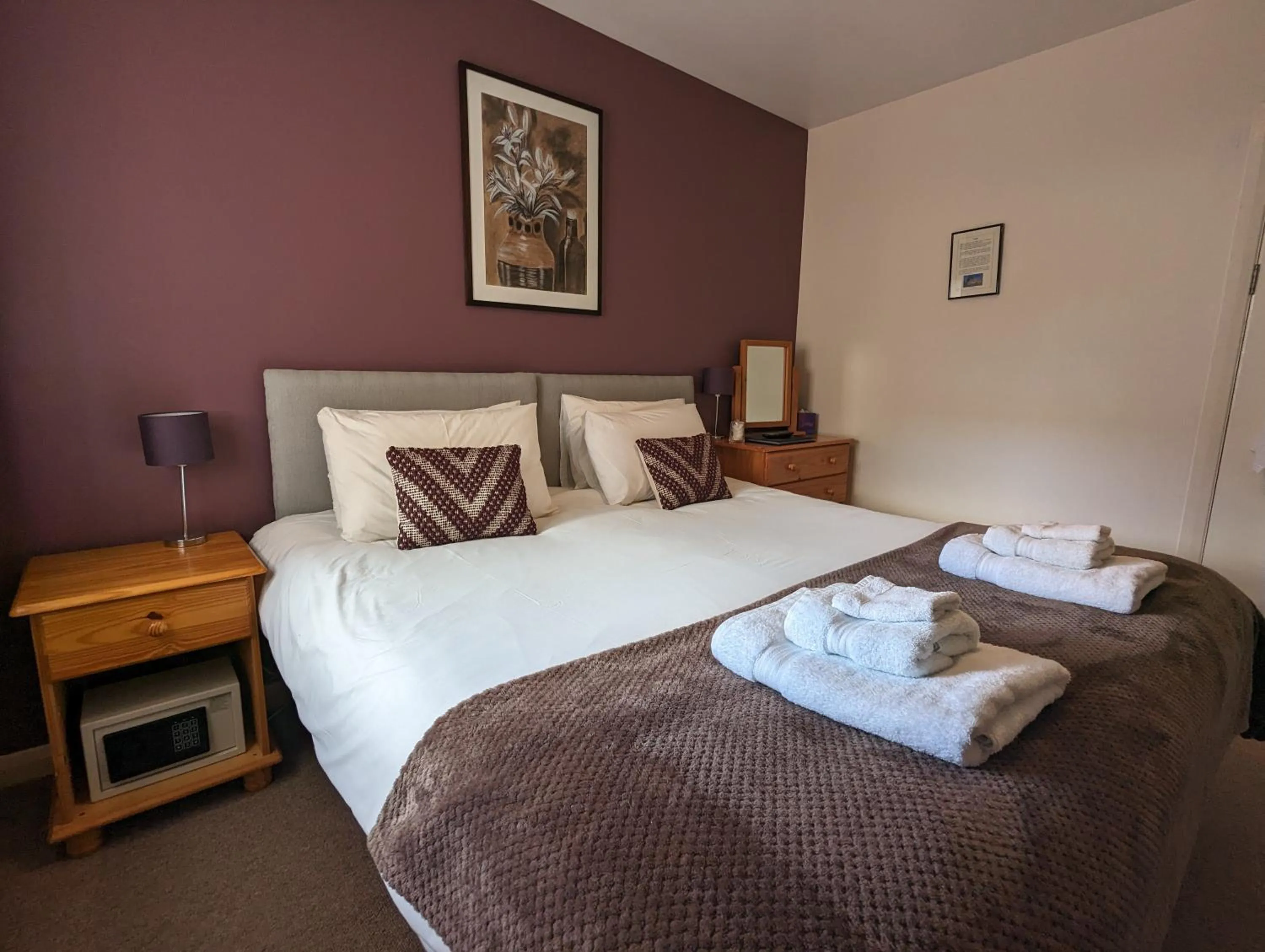 Bed in Wold Escapes, Highfield Farm