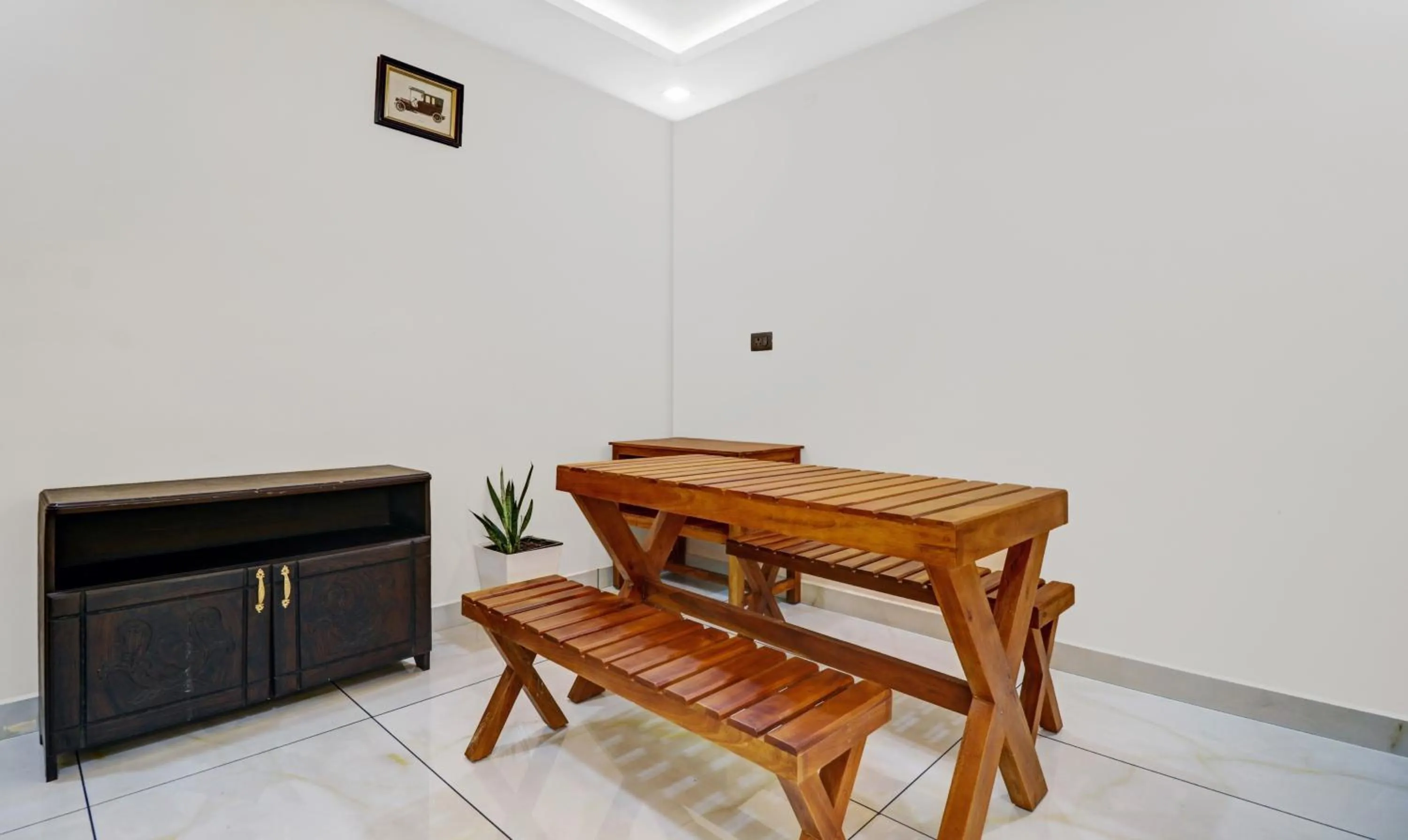 Bedroom in Treebo Pushpak 500 mtrs from Chottanikkara temple