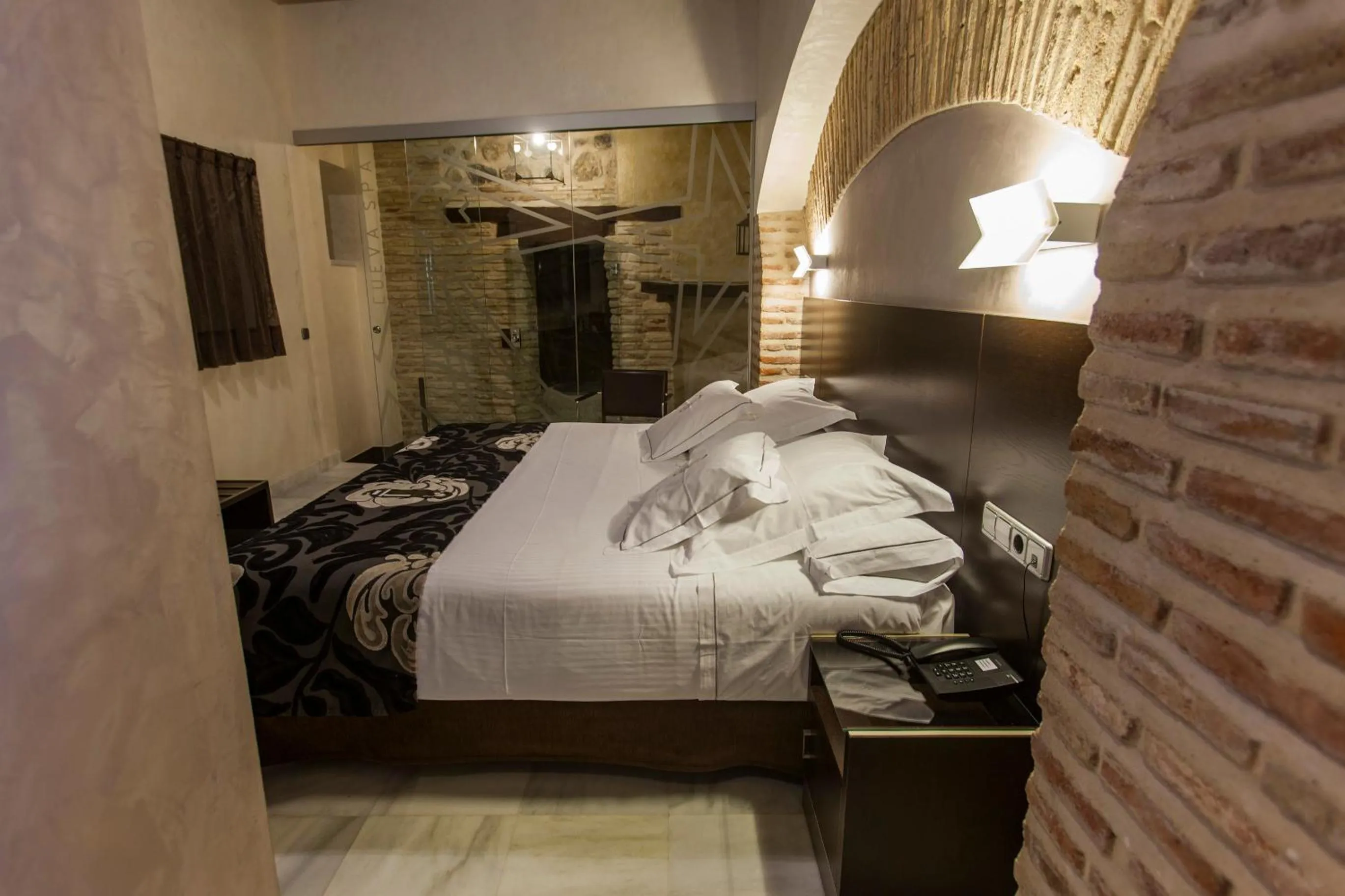 Bed in Pintor El Greco