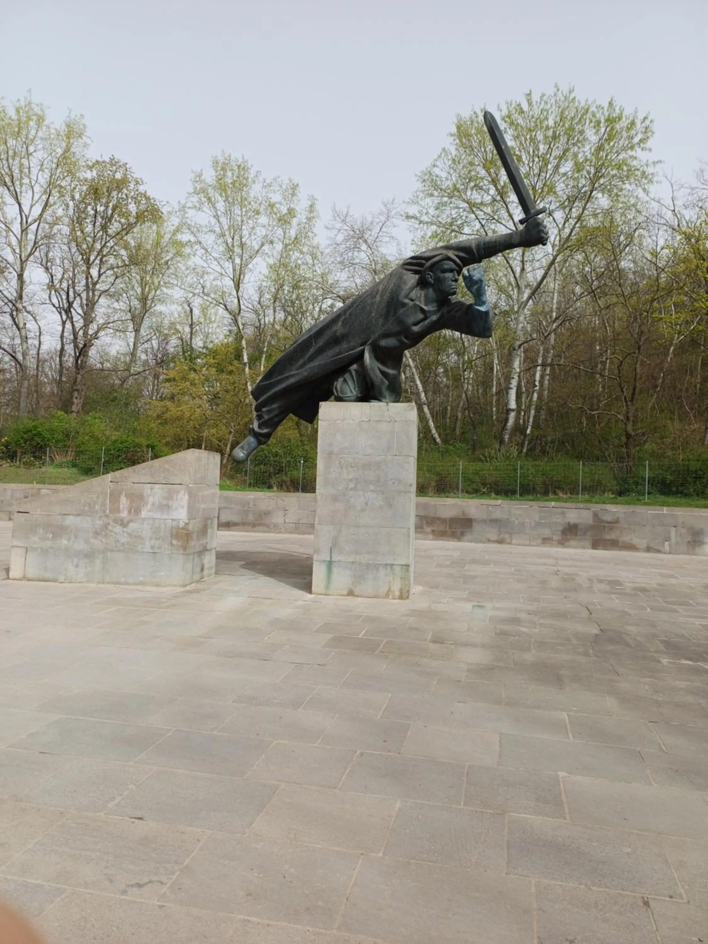 Nearby landmark in SUITE Park & City Alex 4 rooms 2 bathrooms 2 kitchen