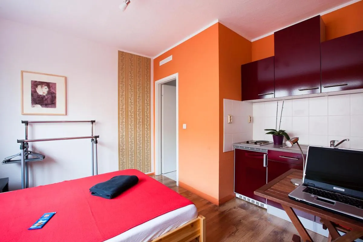 Bedroom, Bed in SUITE Park & City Alex 4 rooms 2 bathrooms 2 kitchen