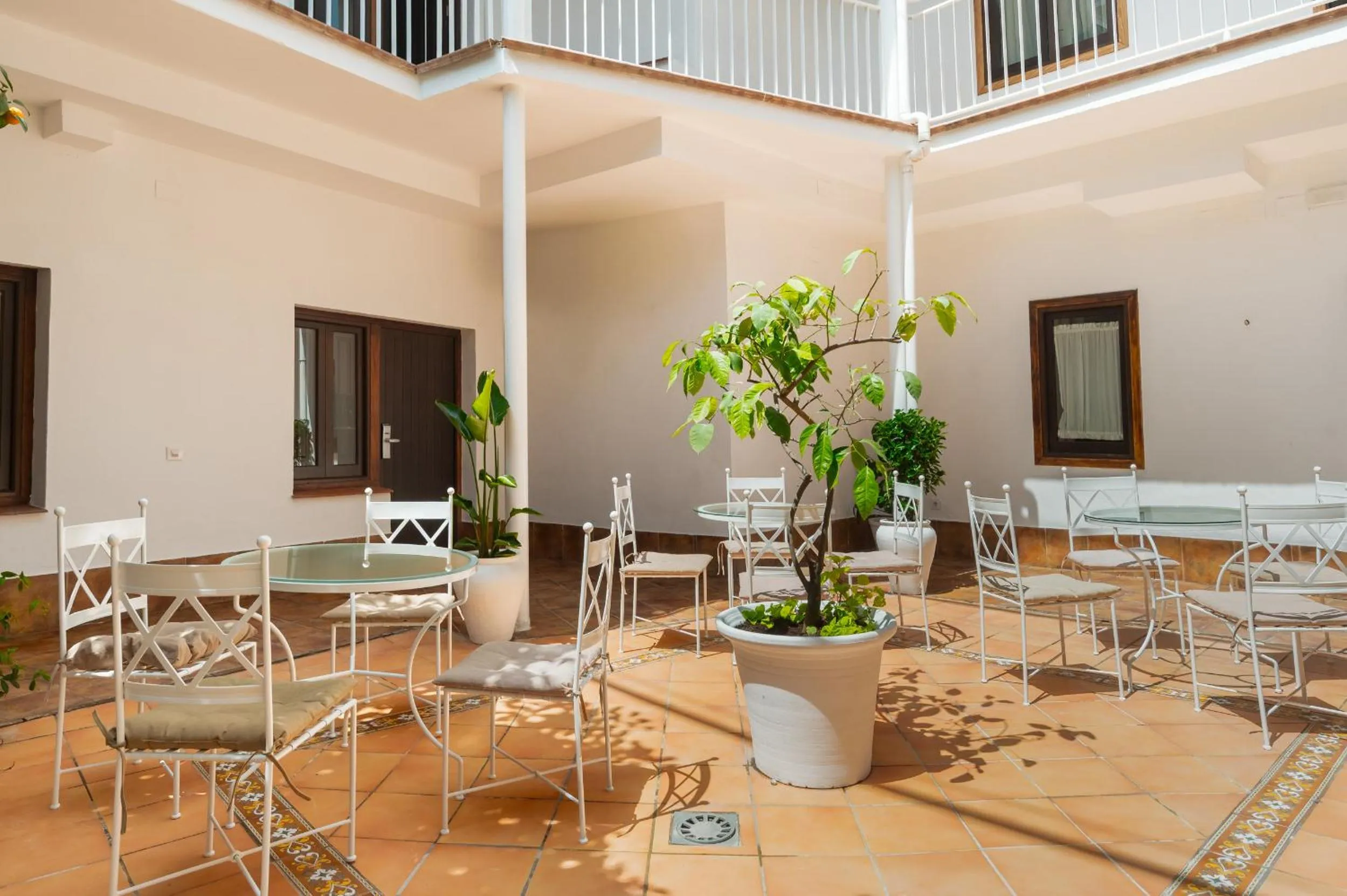Patio in Hotel Boutique Puerta del Rincón