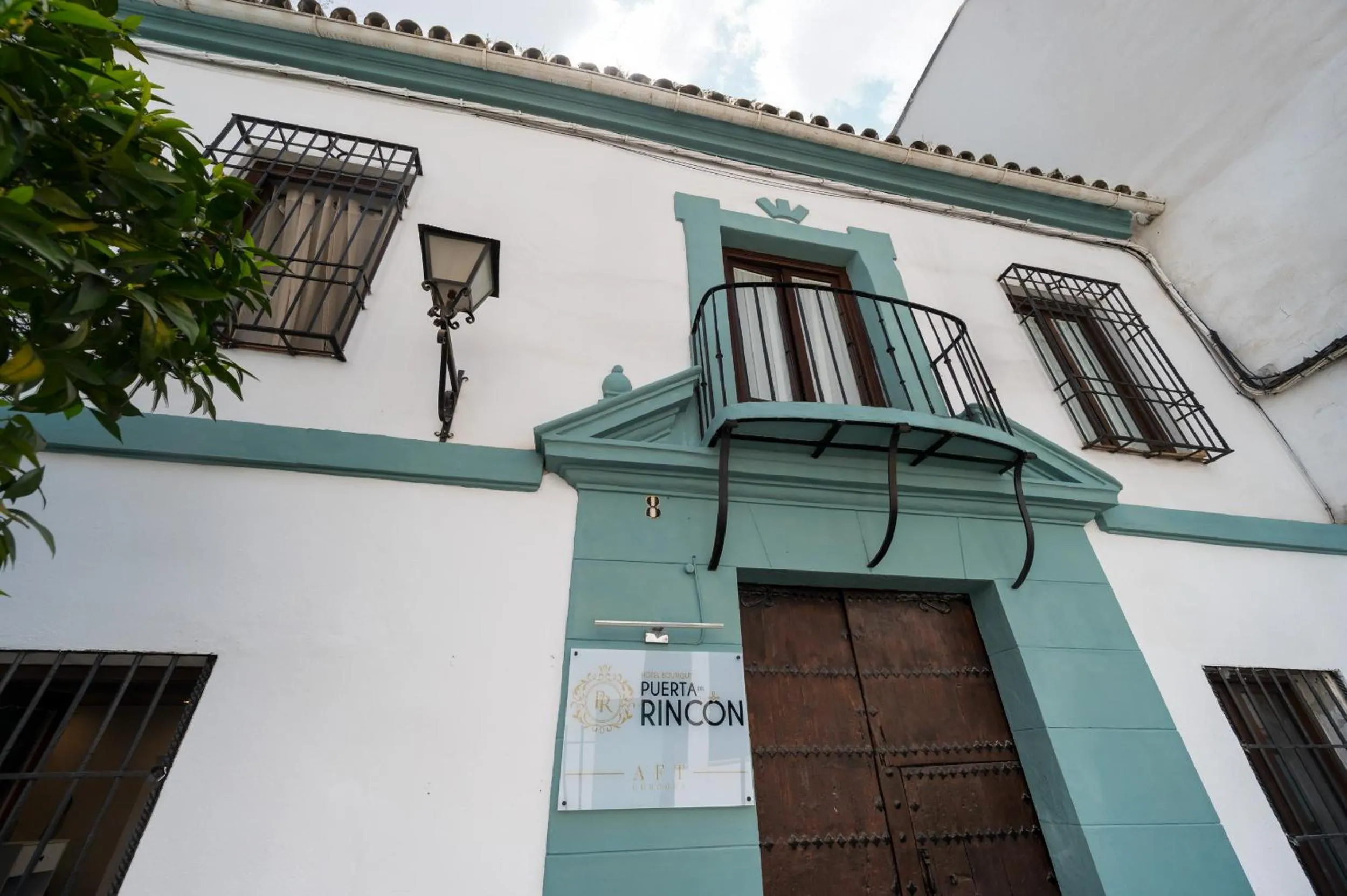 Property building in Hotel Boutique Puerta del Rincón