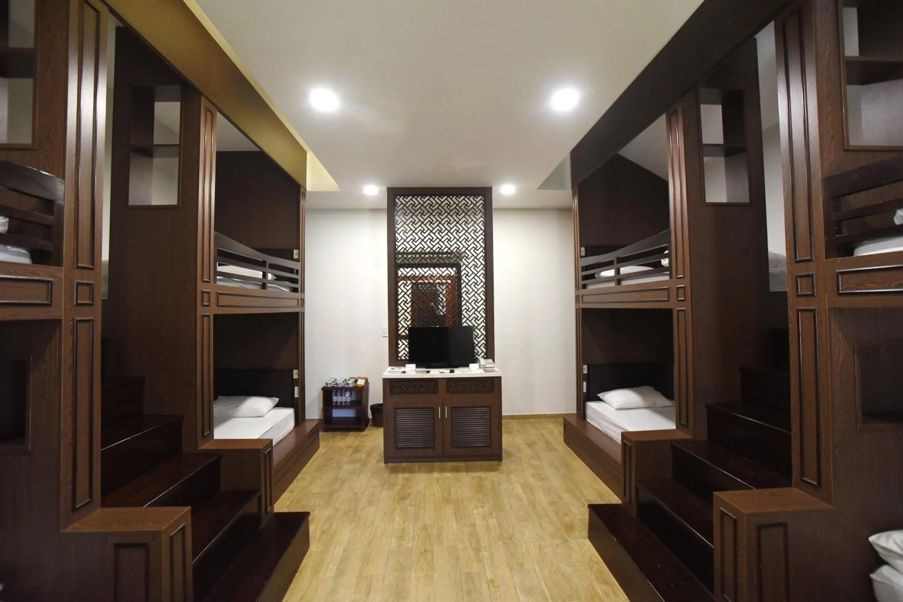 Bedroom, Bed in Minera Hot Springs Binh Chau