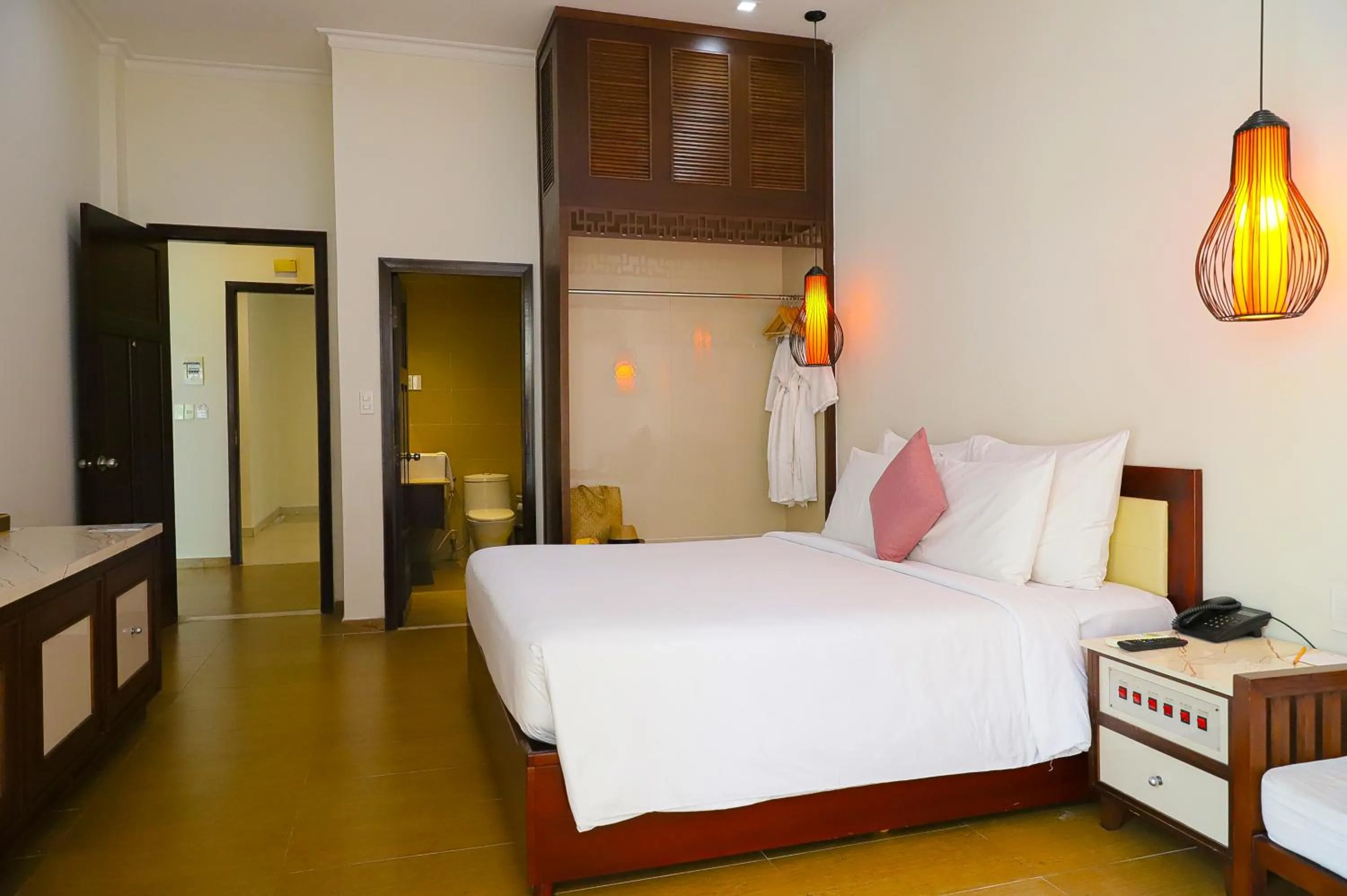 Bedroom, Bed in Minera Hot Springs Binh Chau