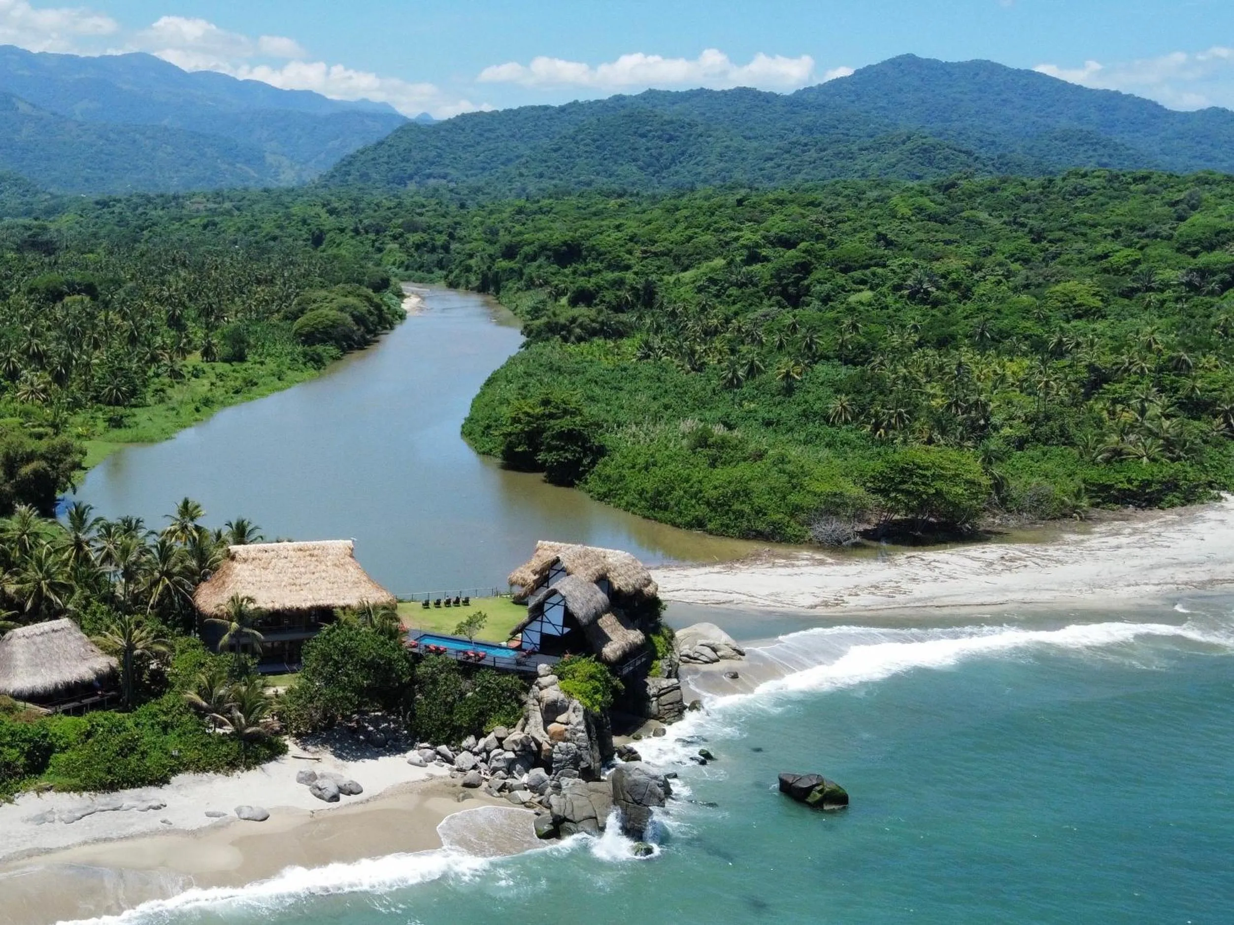 Property building in Finca Barlovento Maloka, Tayrona Park