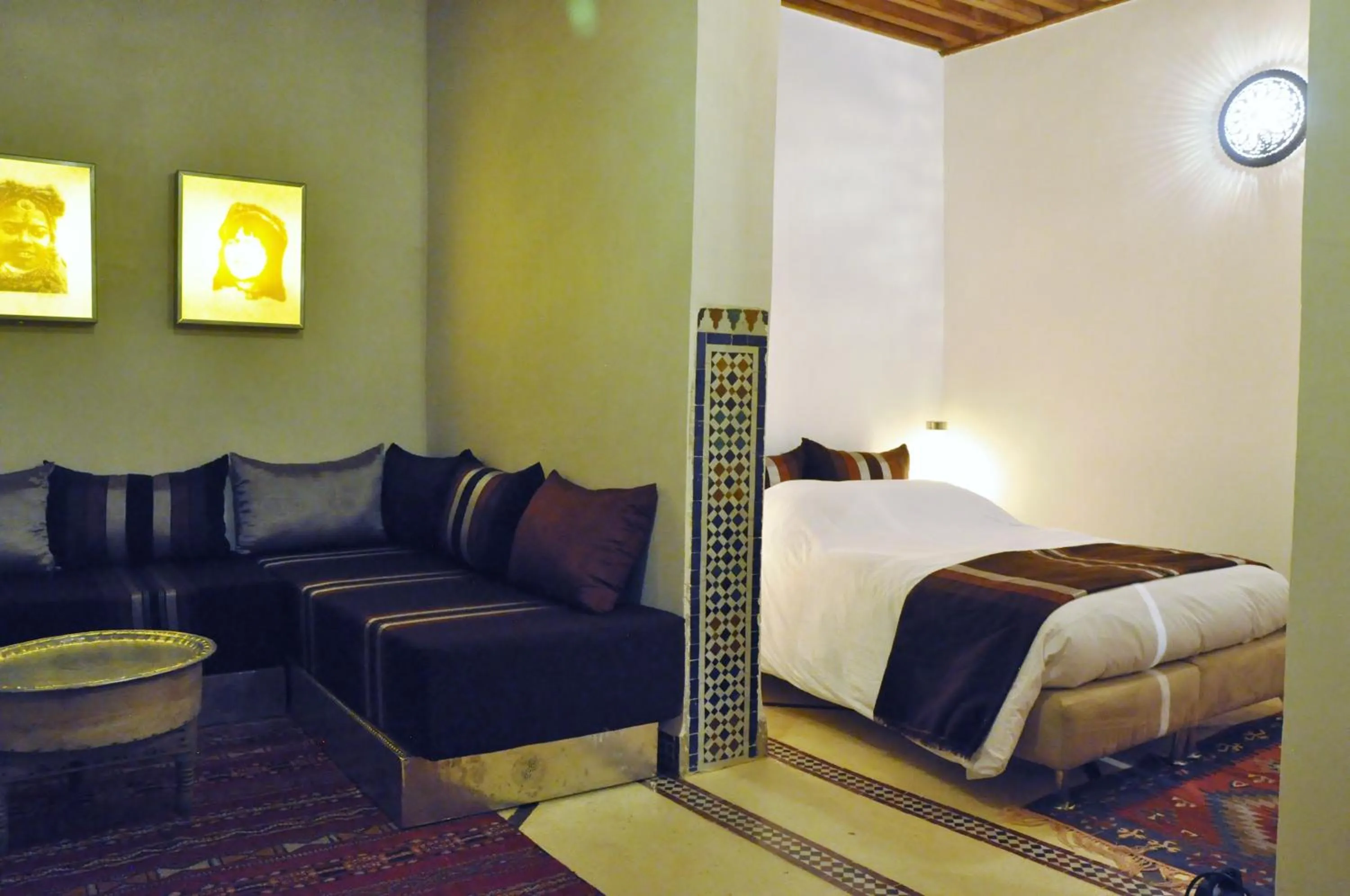 Bedroom, Bed in Dar 7 Louyat