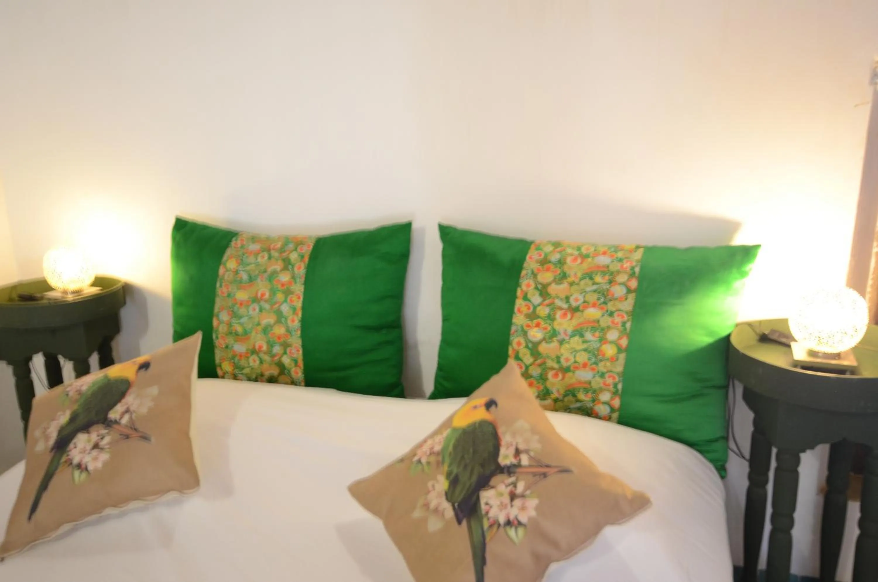 Photo of the whole room, Bed in Dar 7 Louyat