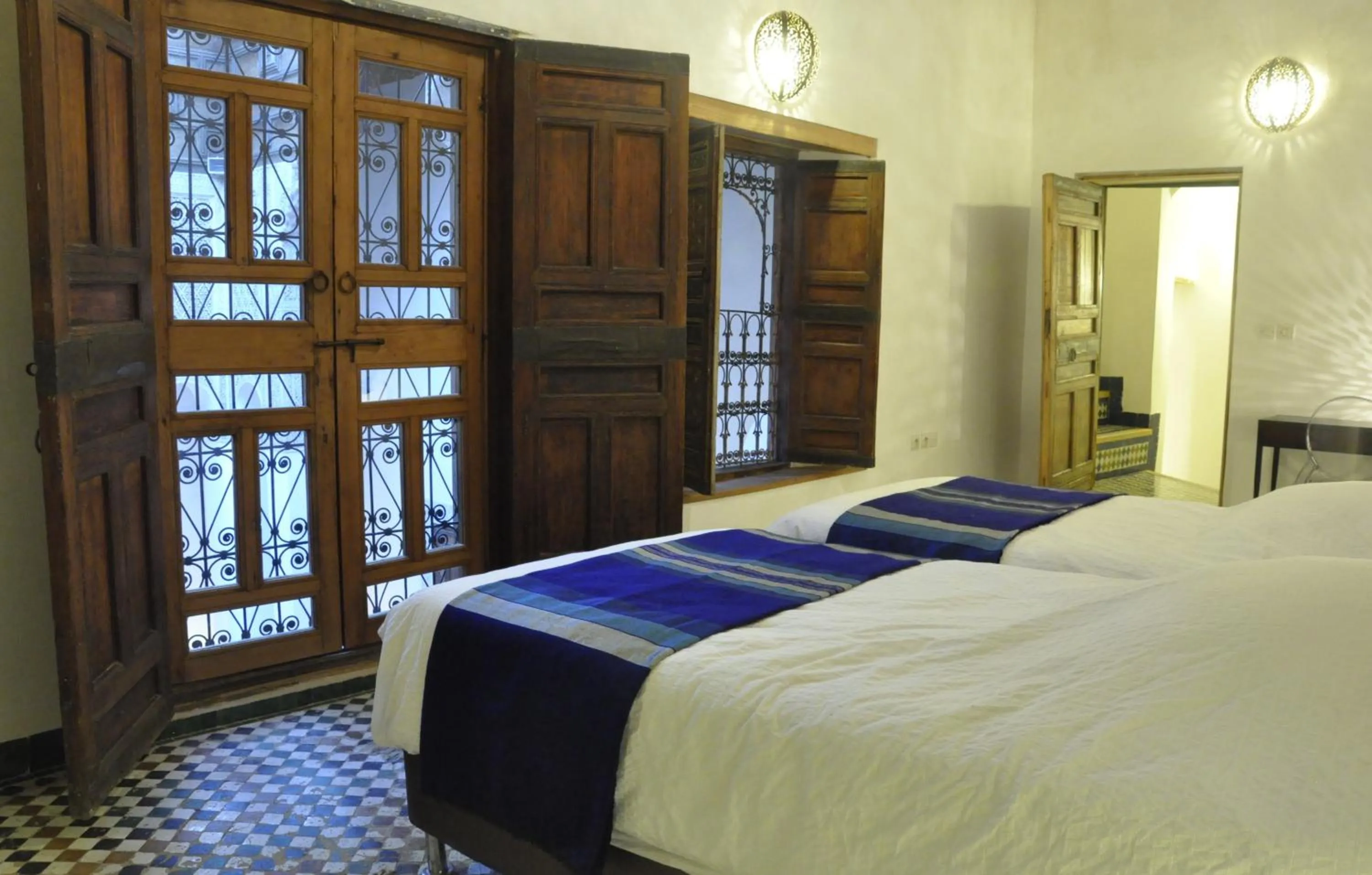 Bedroom, Bed in Dar 7 Louyat