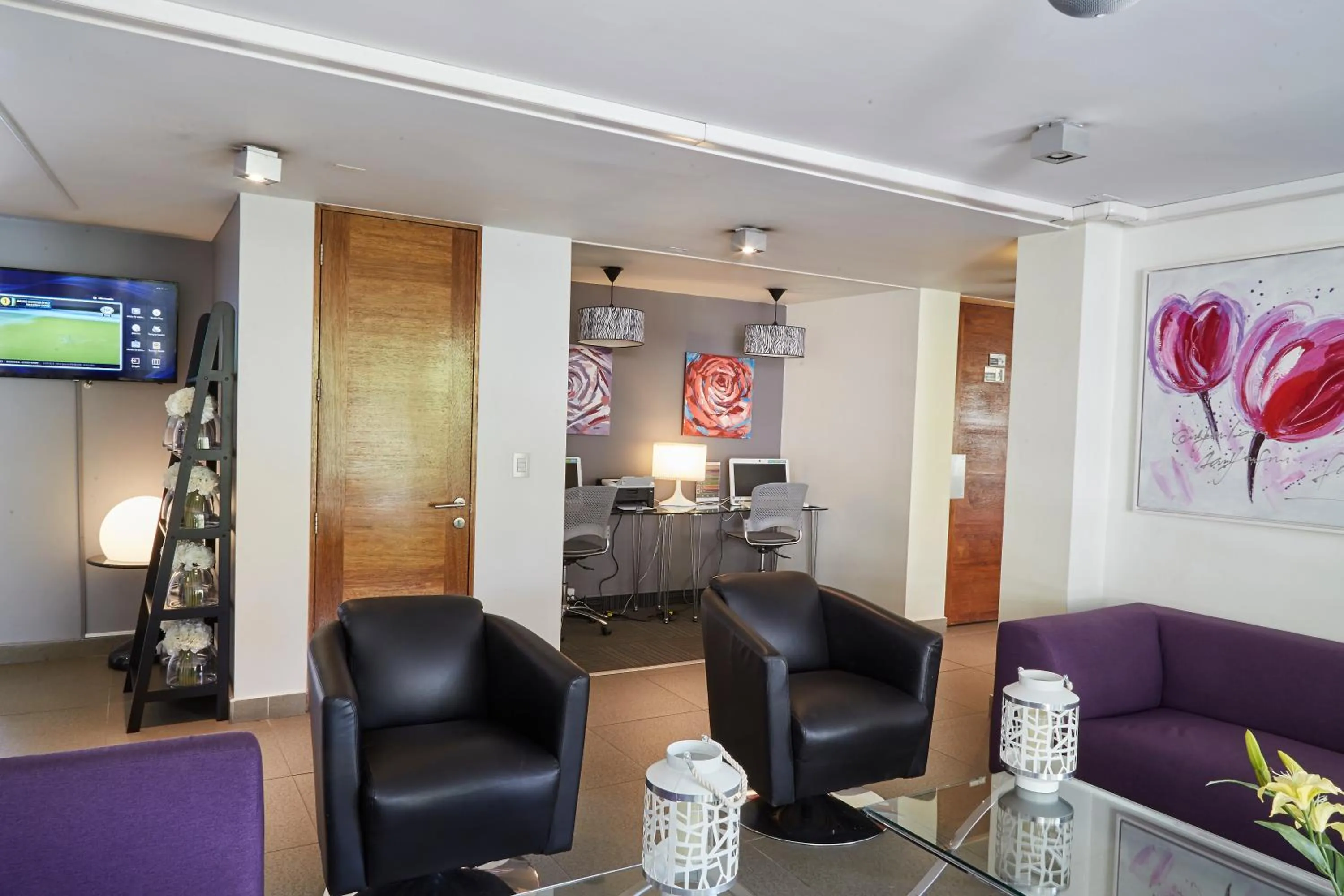 Seating area in Hotel Terrado Lyon