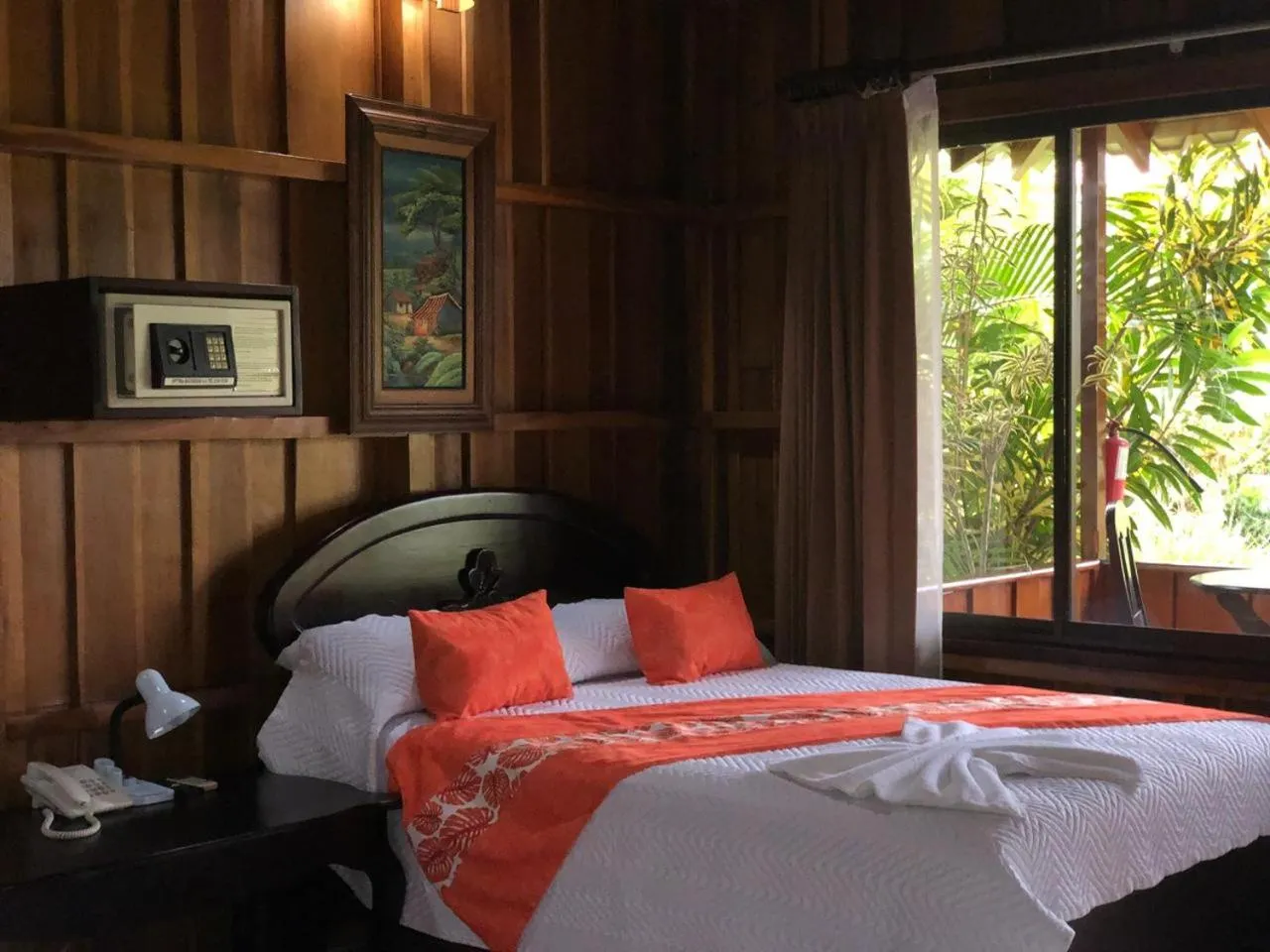 Bedroom, Bed in Hotel La Pradera del Arenal