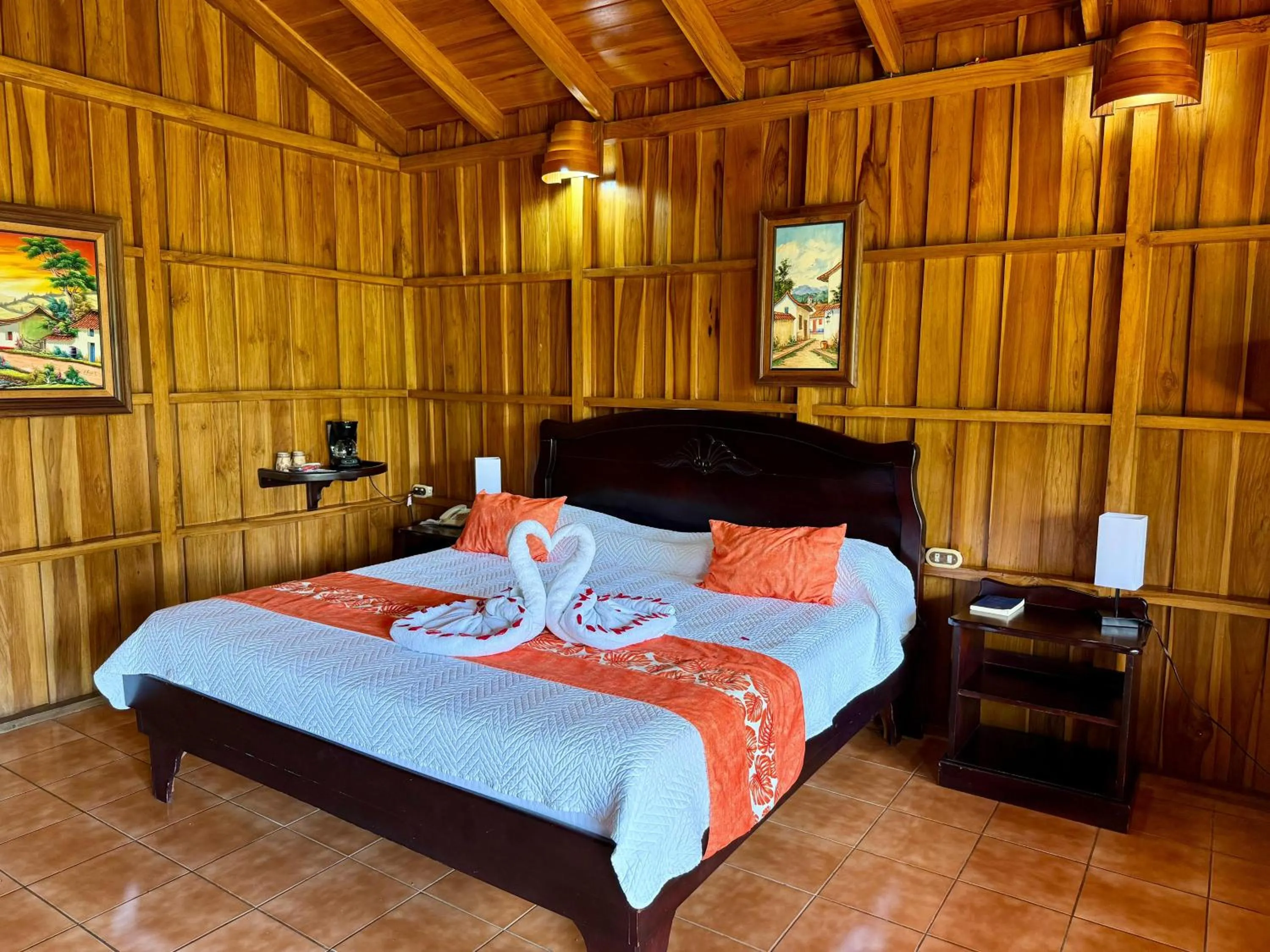 Bedroom, Bed in Hotel La Pradera del Arenal