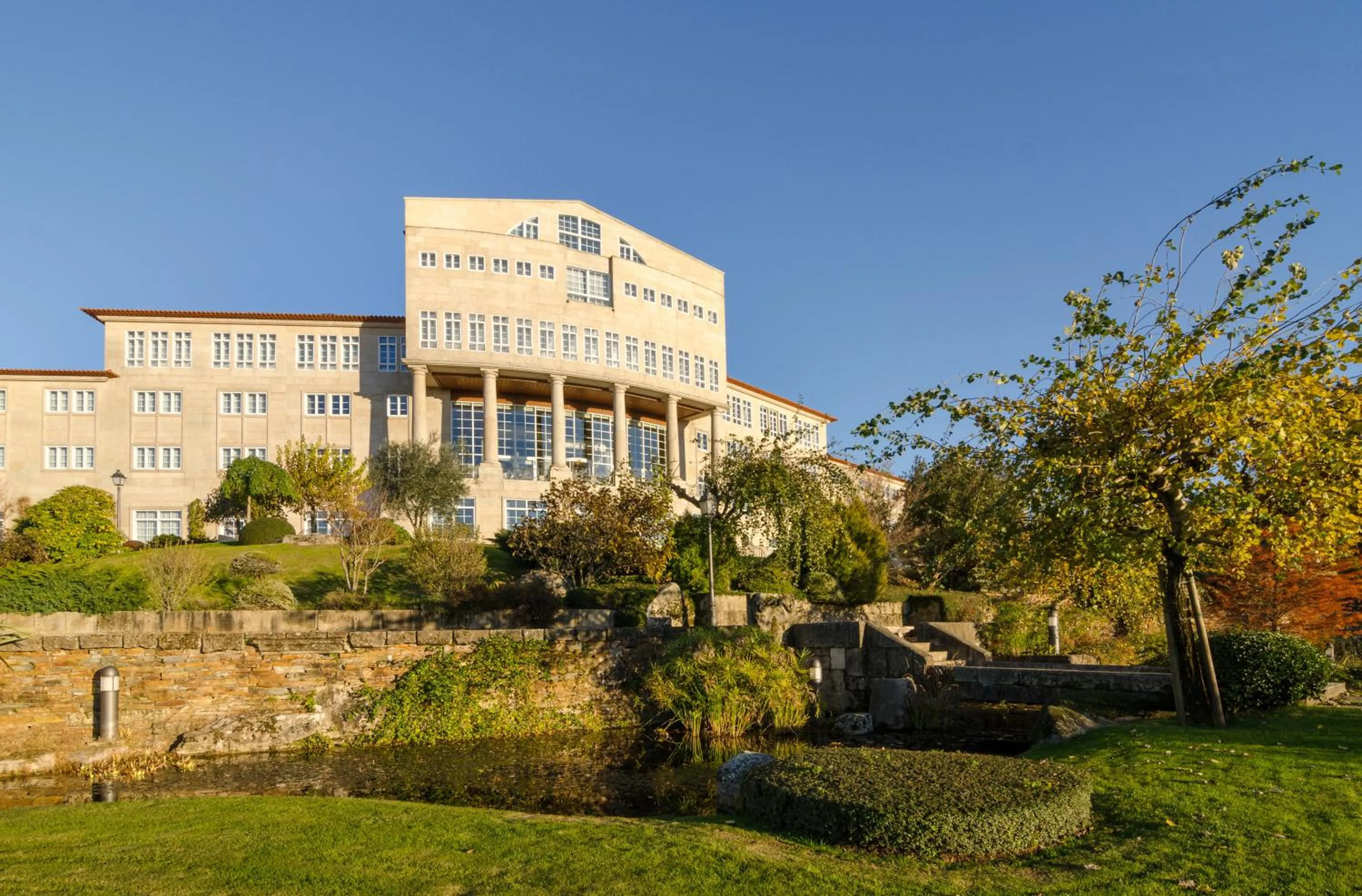 Facade/entrance in Gran Hotel Los Abetos