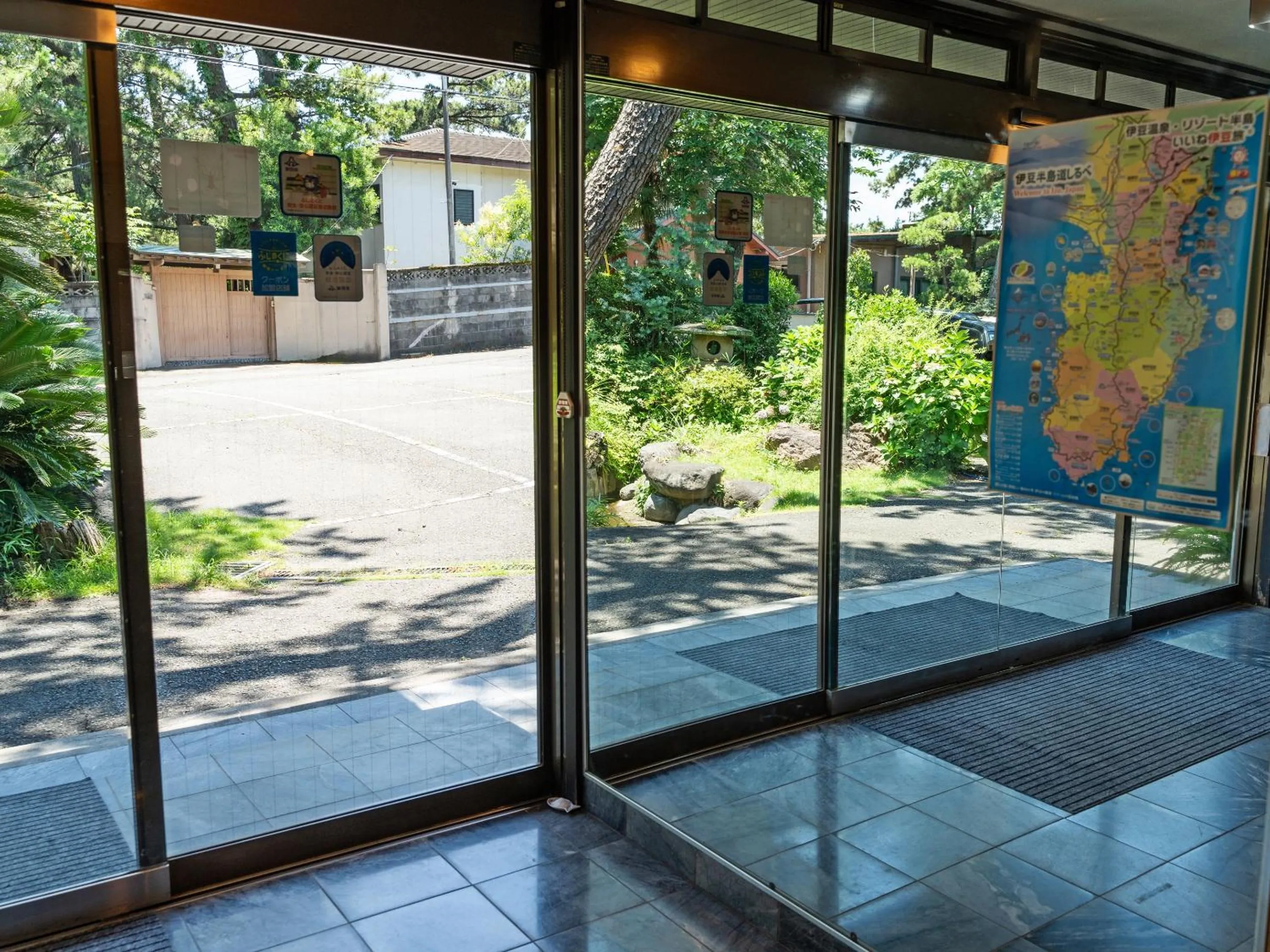 Facade/entrance in SUIHOUEN
