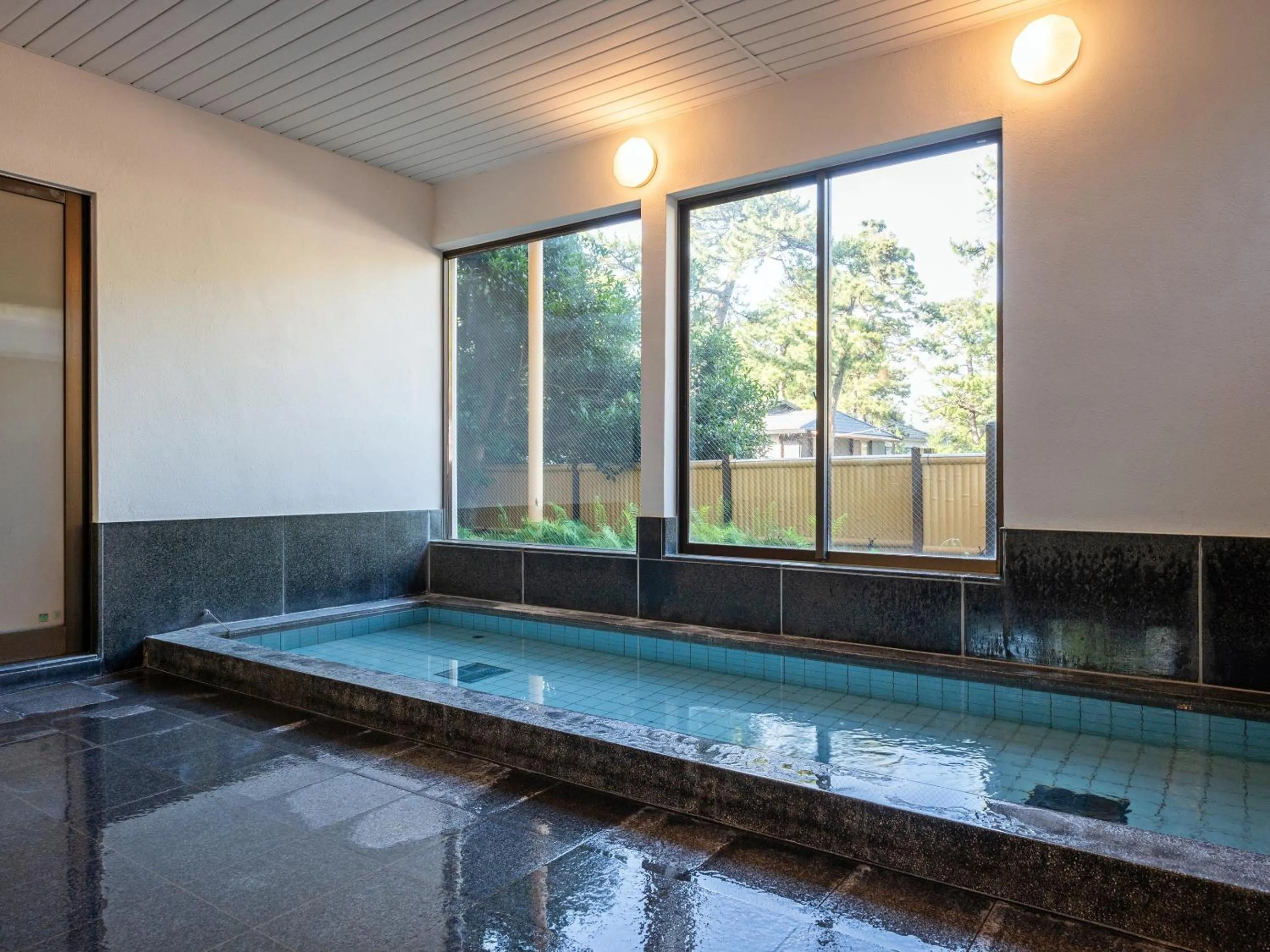 Public Bath in SUIHOUEN