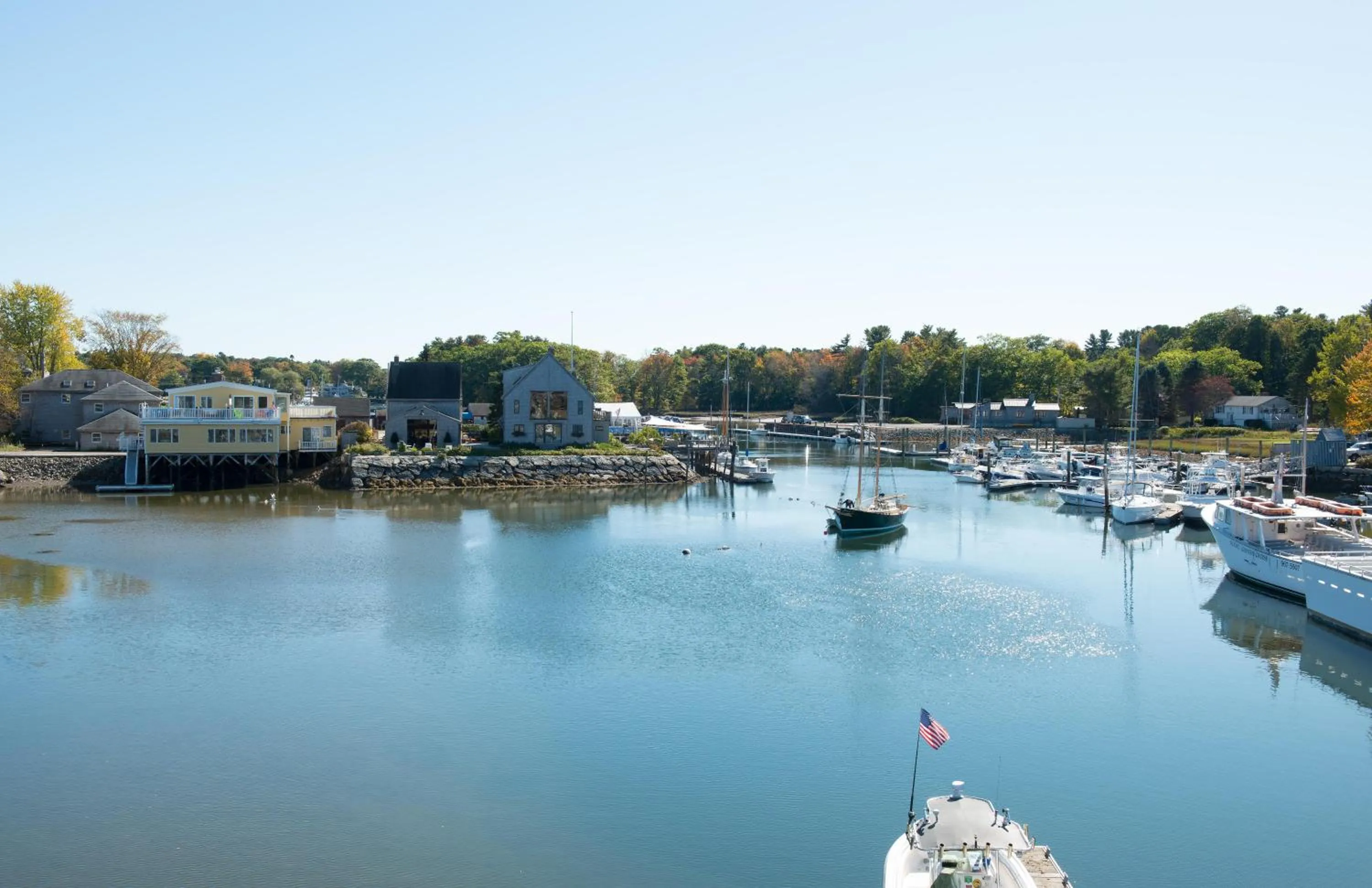 Photo of the whole room in The Boathouse