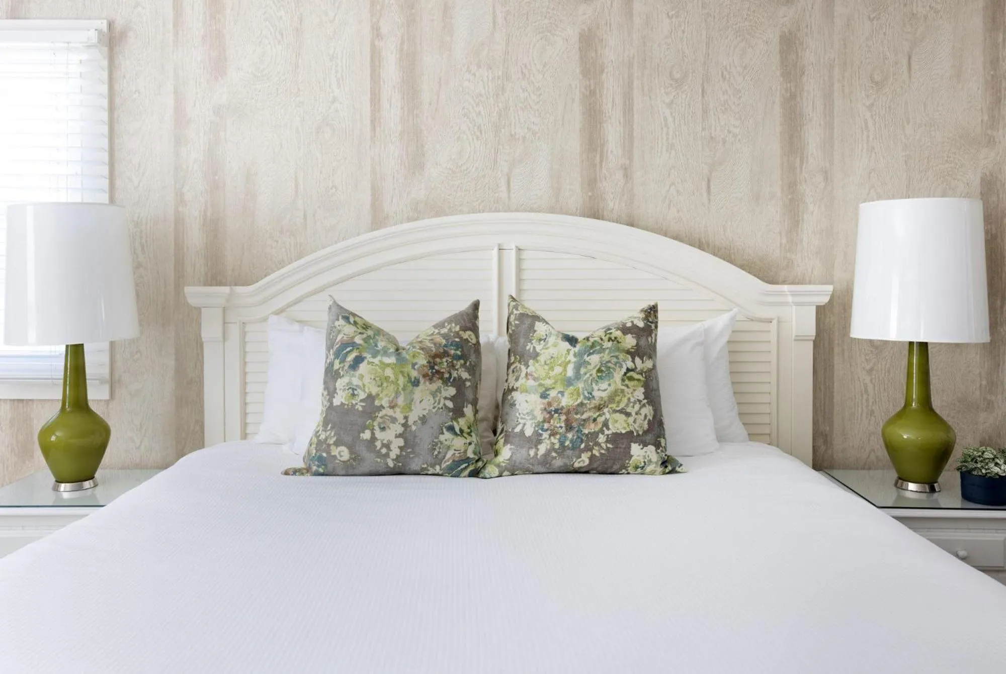 Bedroom, Bed in The Boathouse