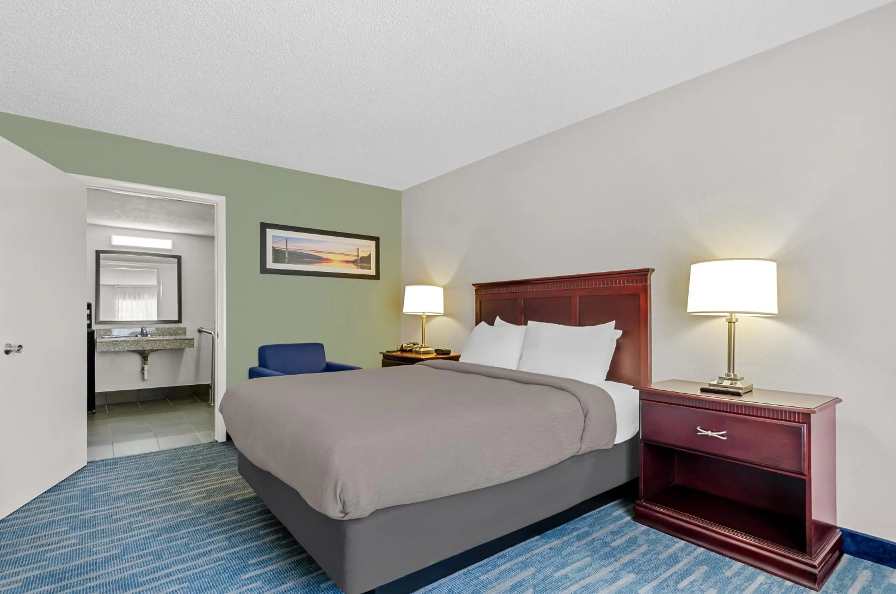 Property building, Bed in Quality Inn Lexington