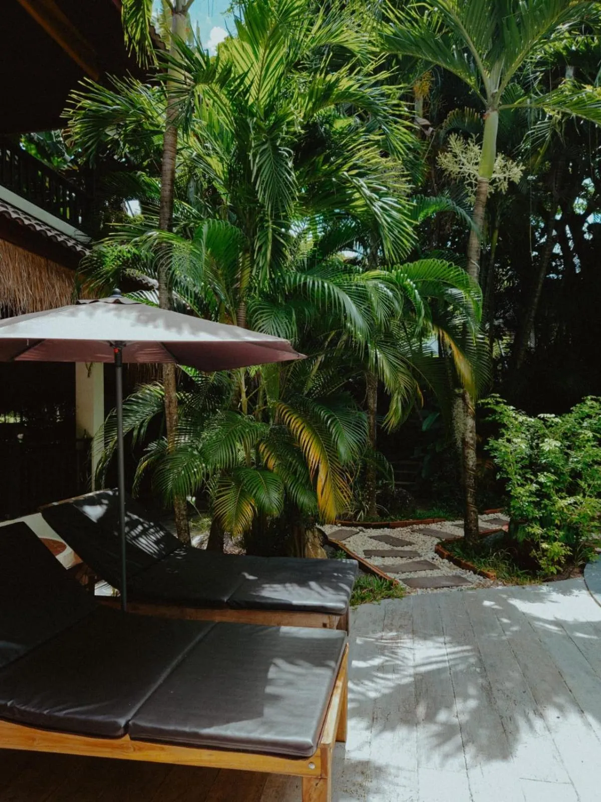 Patio in Jade cottages