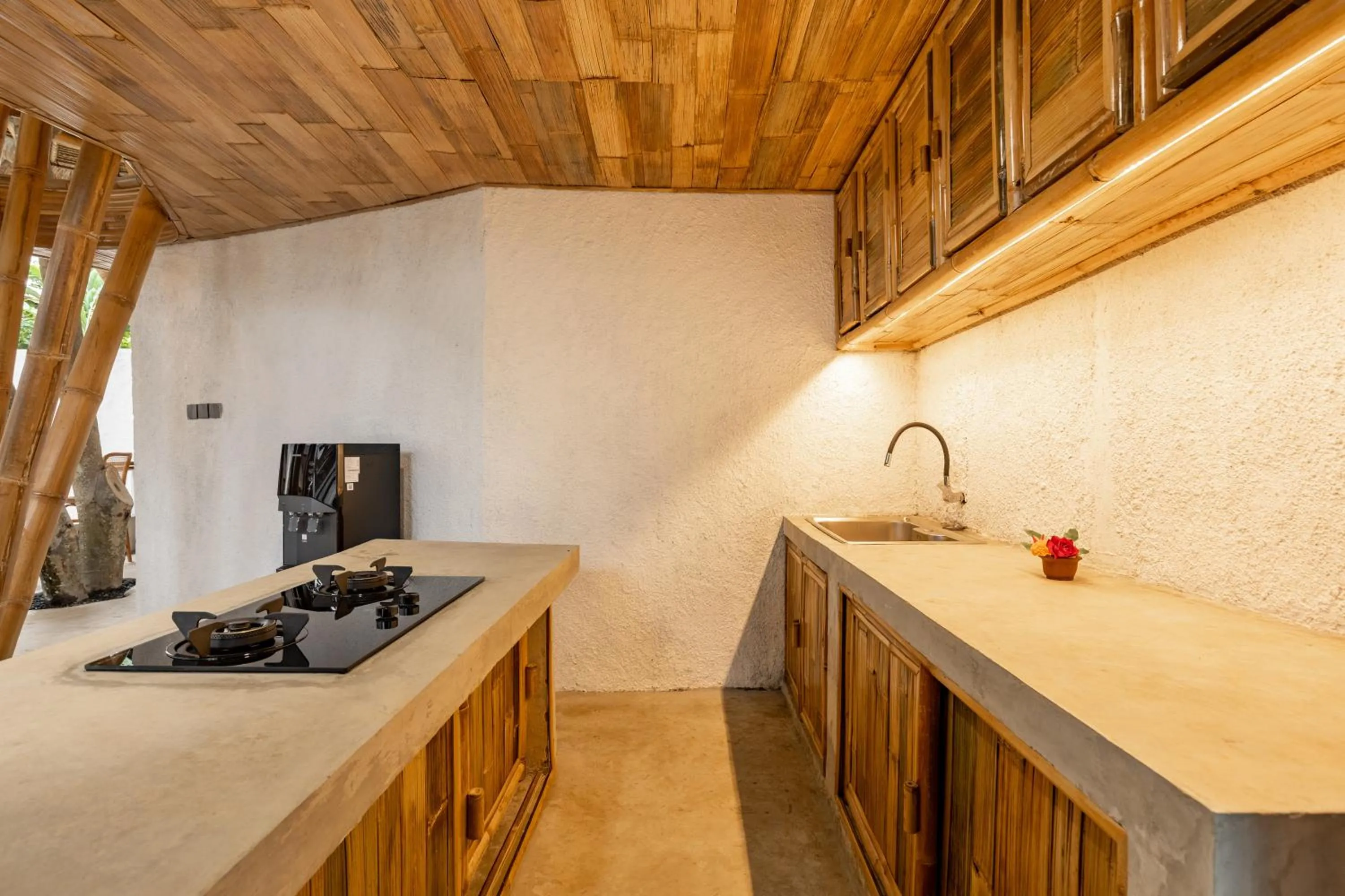 Communal kitchen in Clan Living - The Founder Ubud