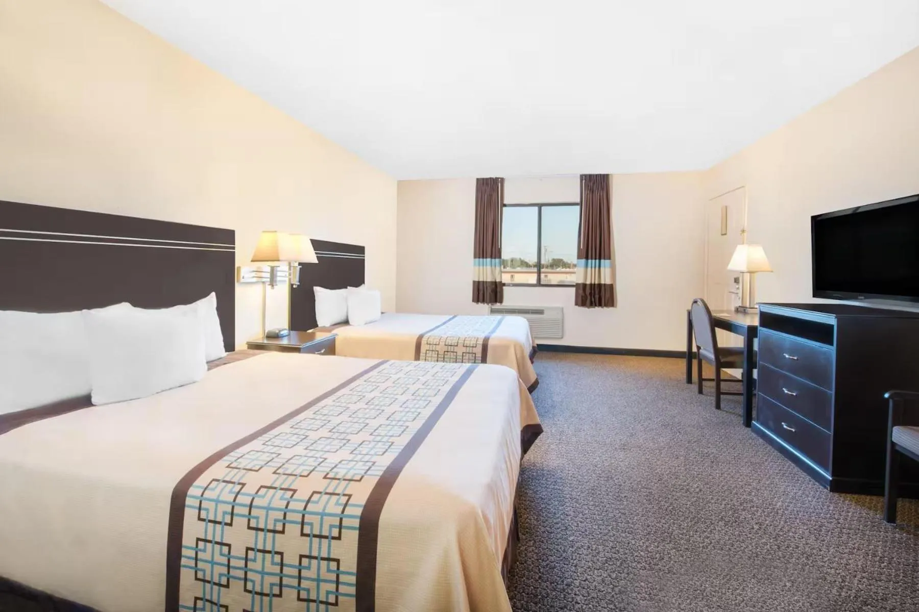 Bedroom, Bed in Americas Best Value Inn Hobbs