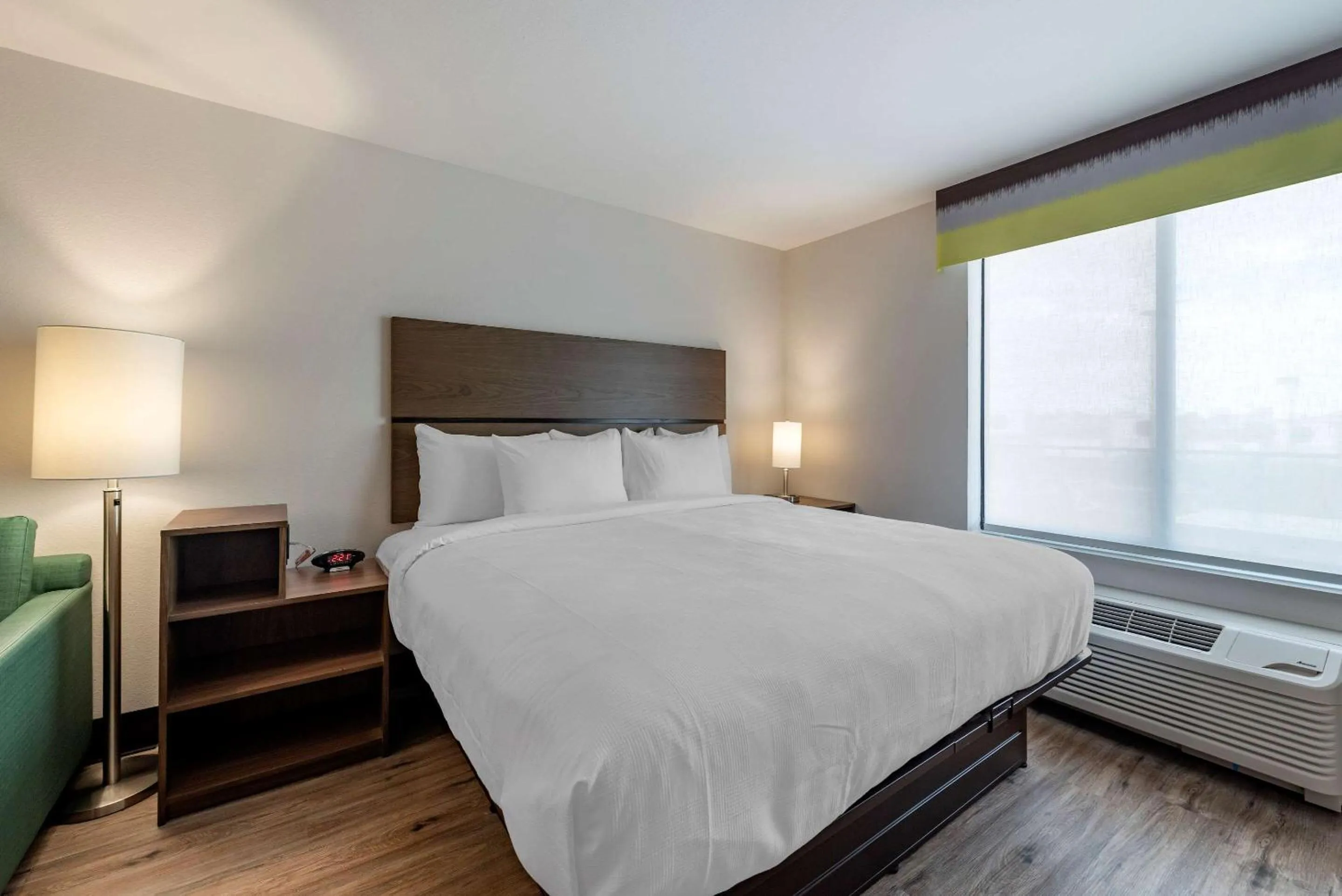 Bedroom, Bed in MainStay Suites Colorado Springs East - Medical Center Area