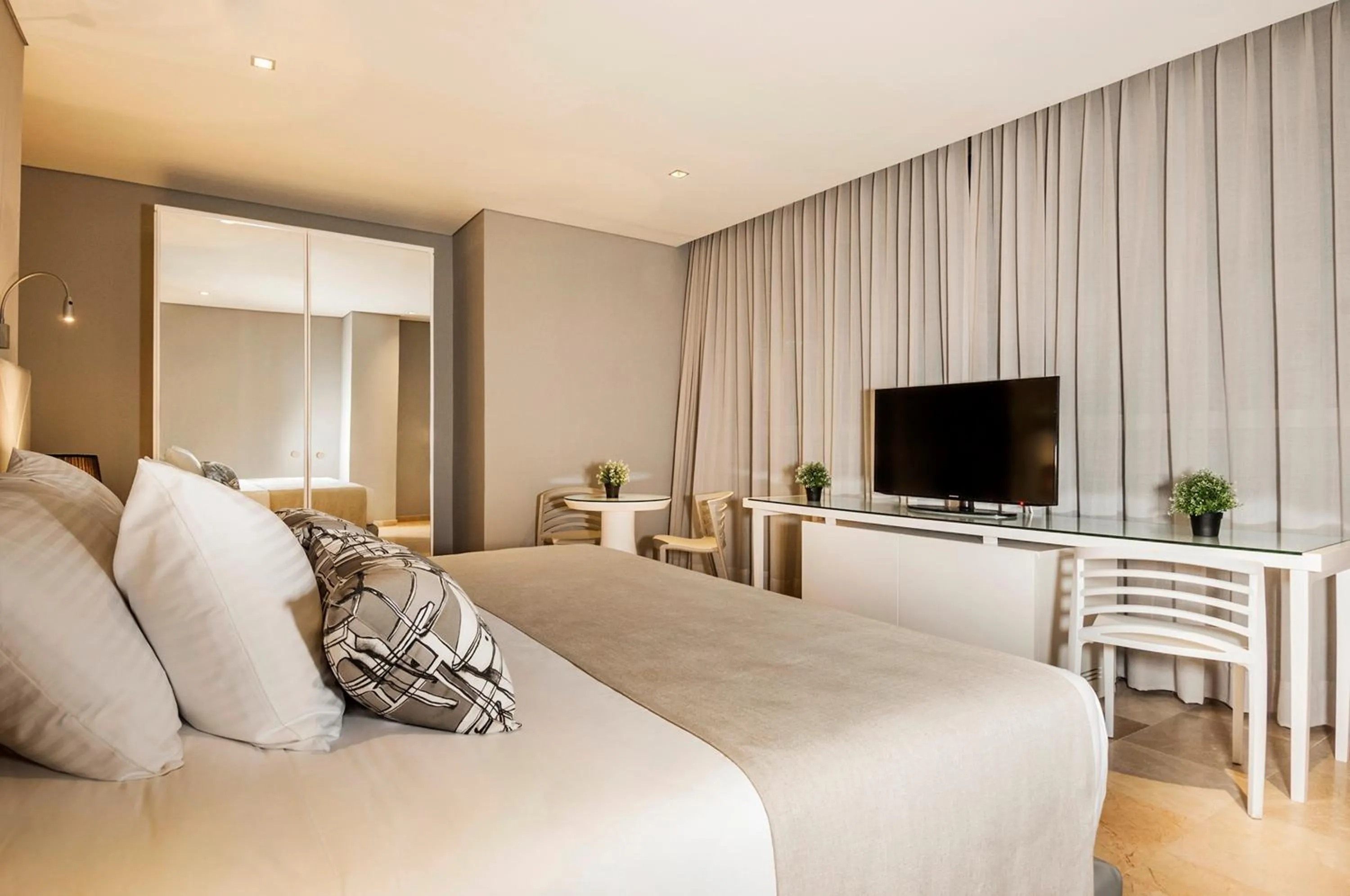 Photo of the whole room in Oz Hotel Cartagena