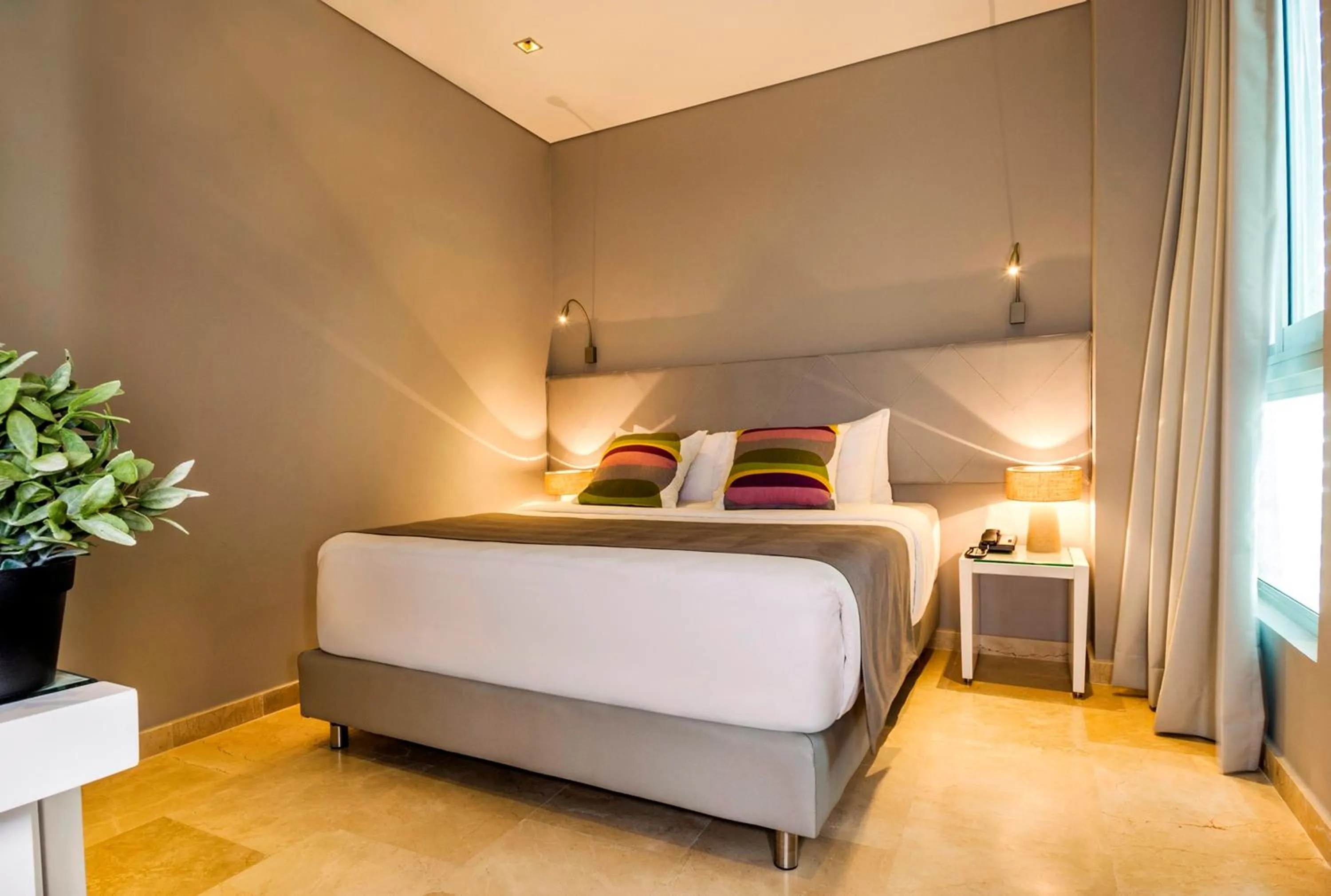 Photo of the whole room, Bed in Oz Hotel Cartagena