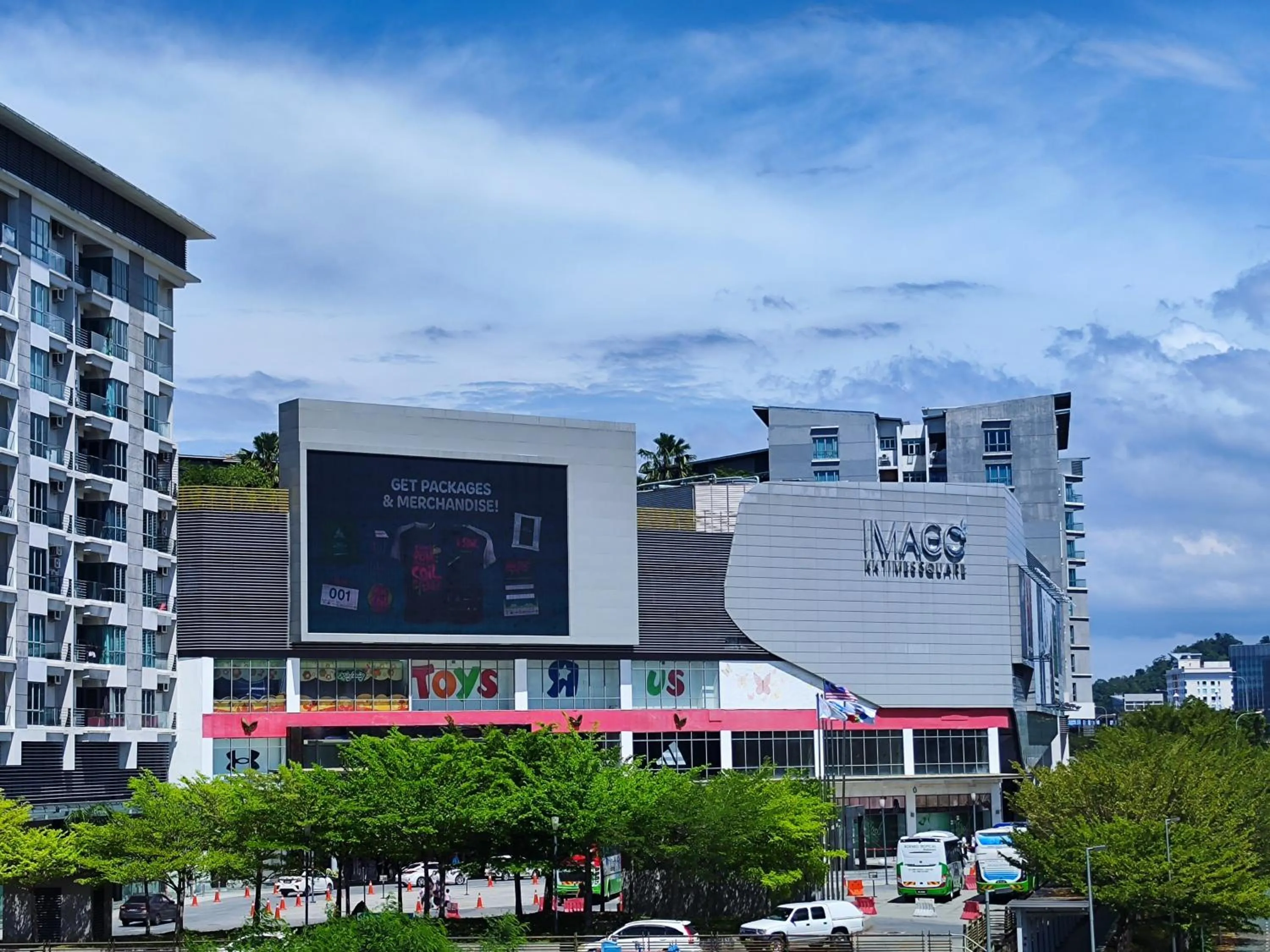 Relaxious Homestay with Infinity Pool Sutera Avenue, Kota Kinabalu