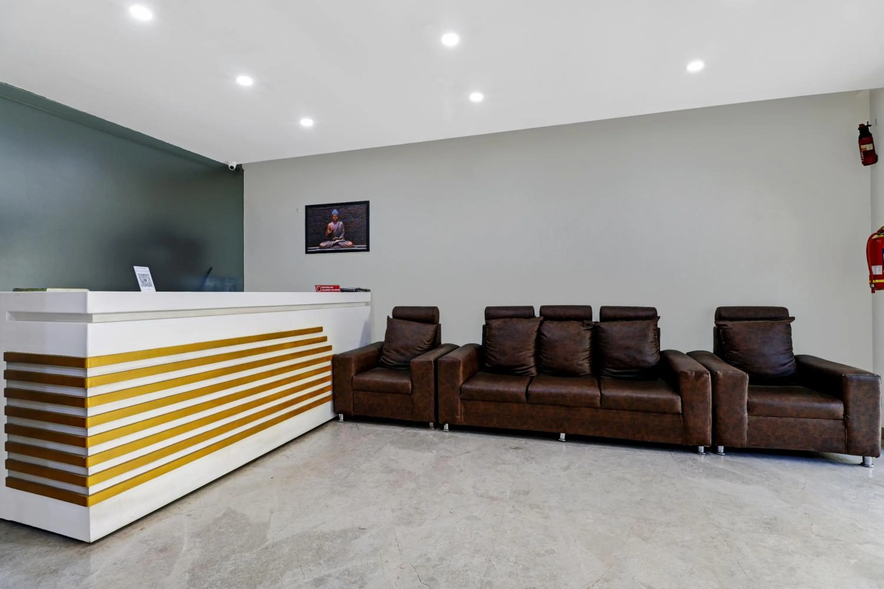 Seating area in Treebo Blueberry Inn