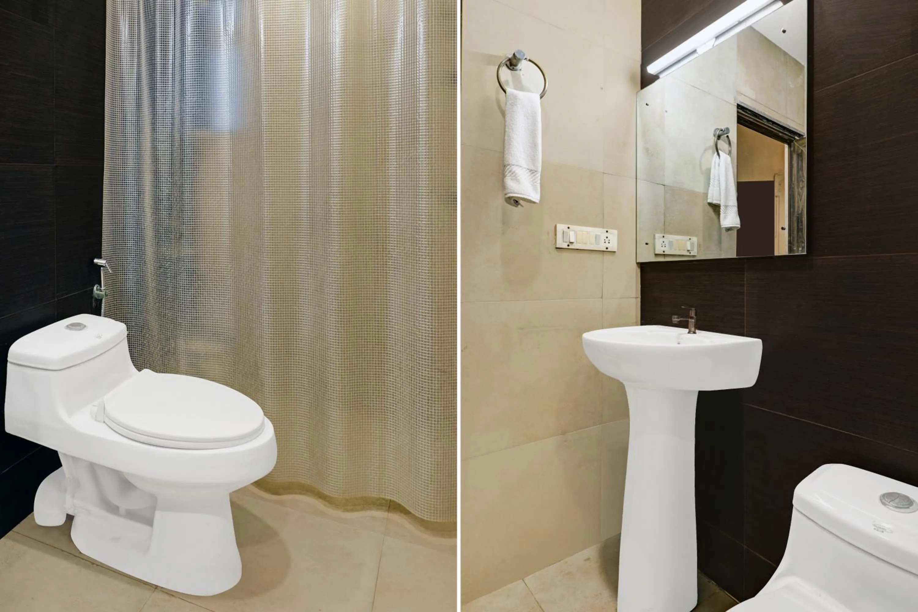 Bathroom in Treebo Blueberry Inn