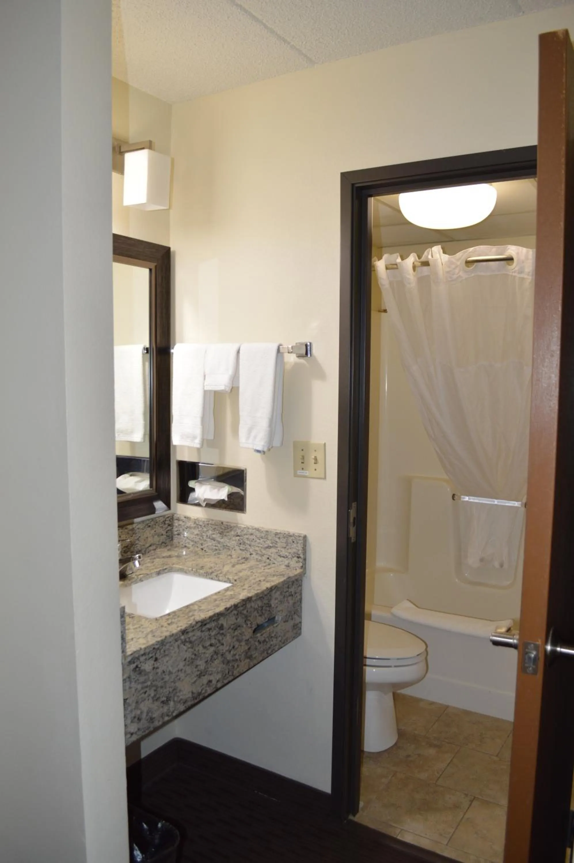 AmericInn by Wyndham Spencer