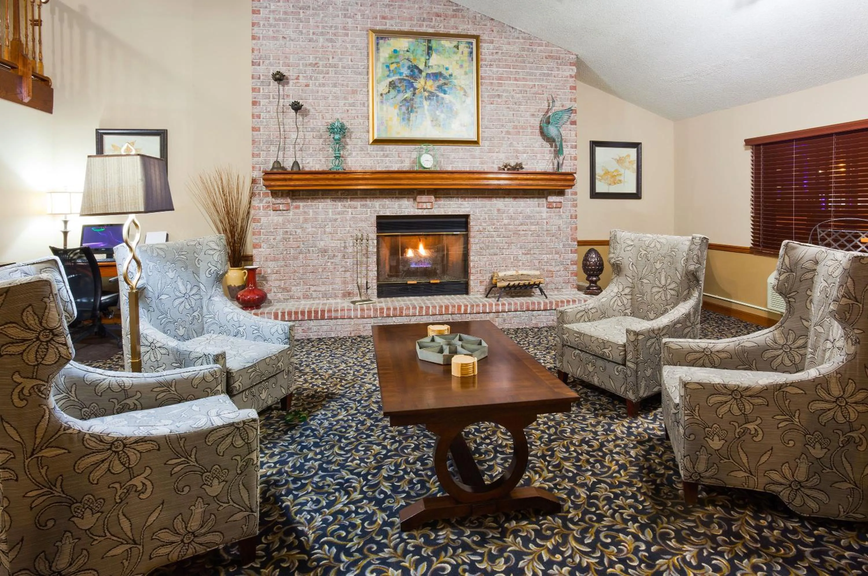 Lobby or reception in AmericInn by Wyndham Spencer