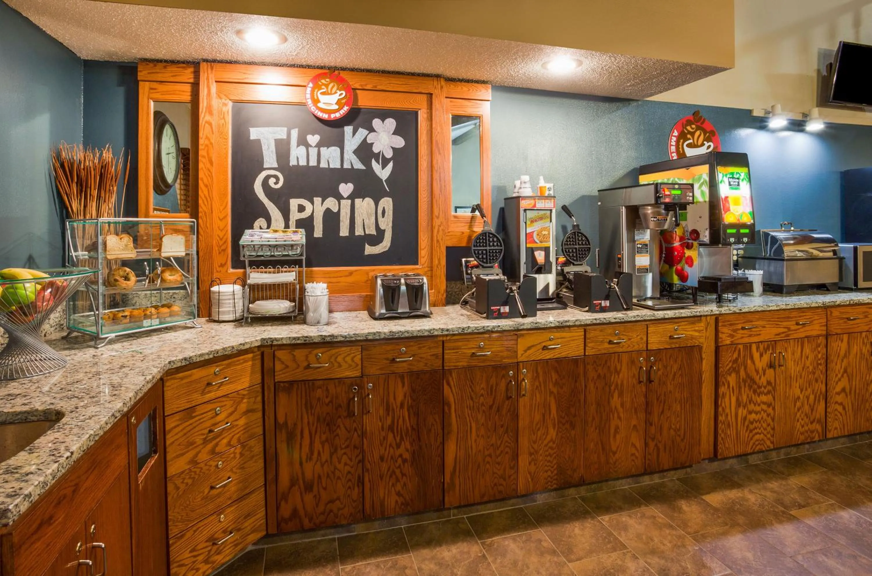 American breakfast in AmericInn by Wyndham Spencer