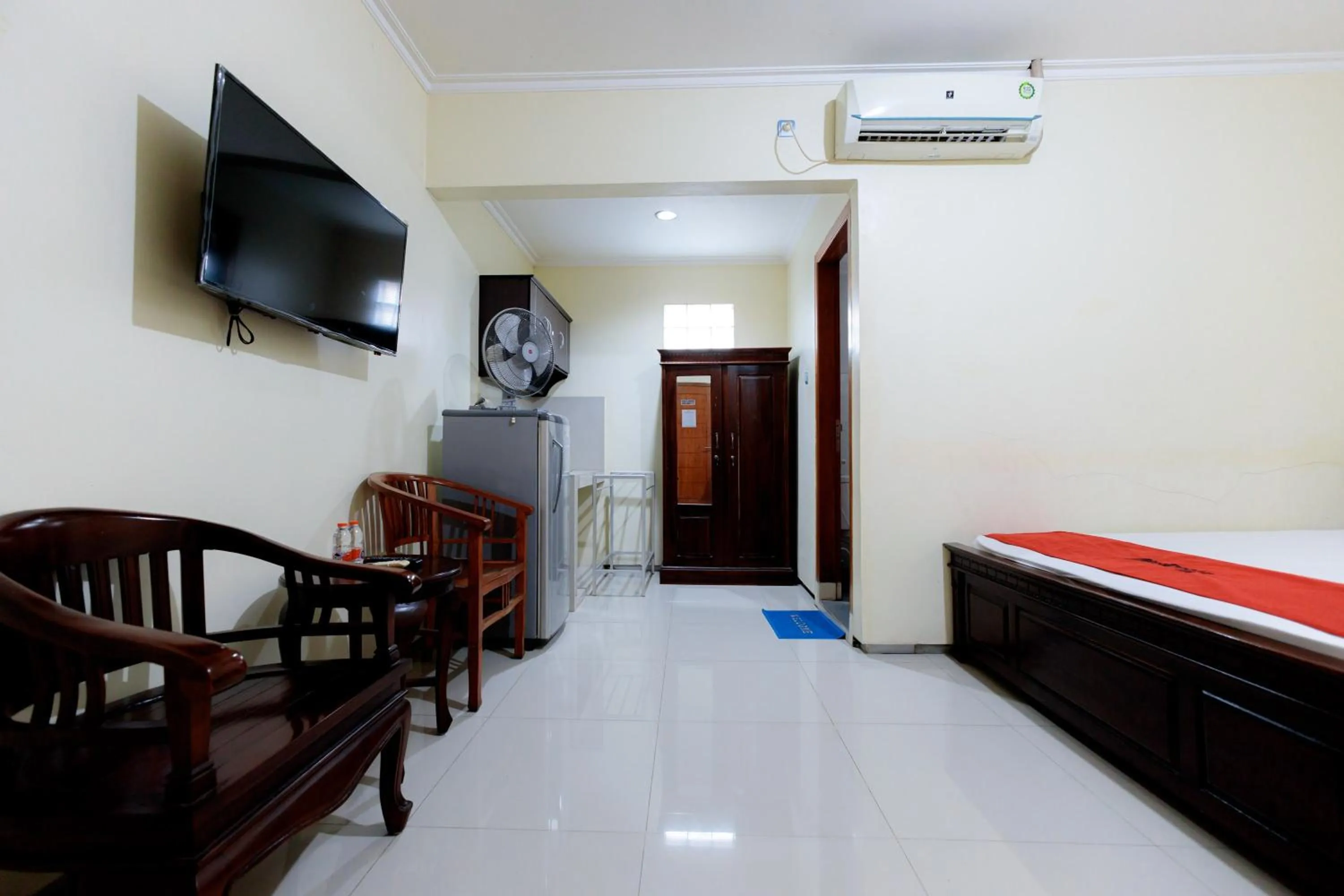 Bedroom, Bed in SUPER OYO Collection O 91726 Alif Ab11 Syariah