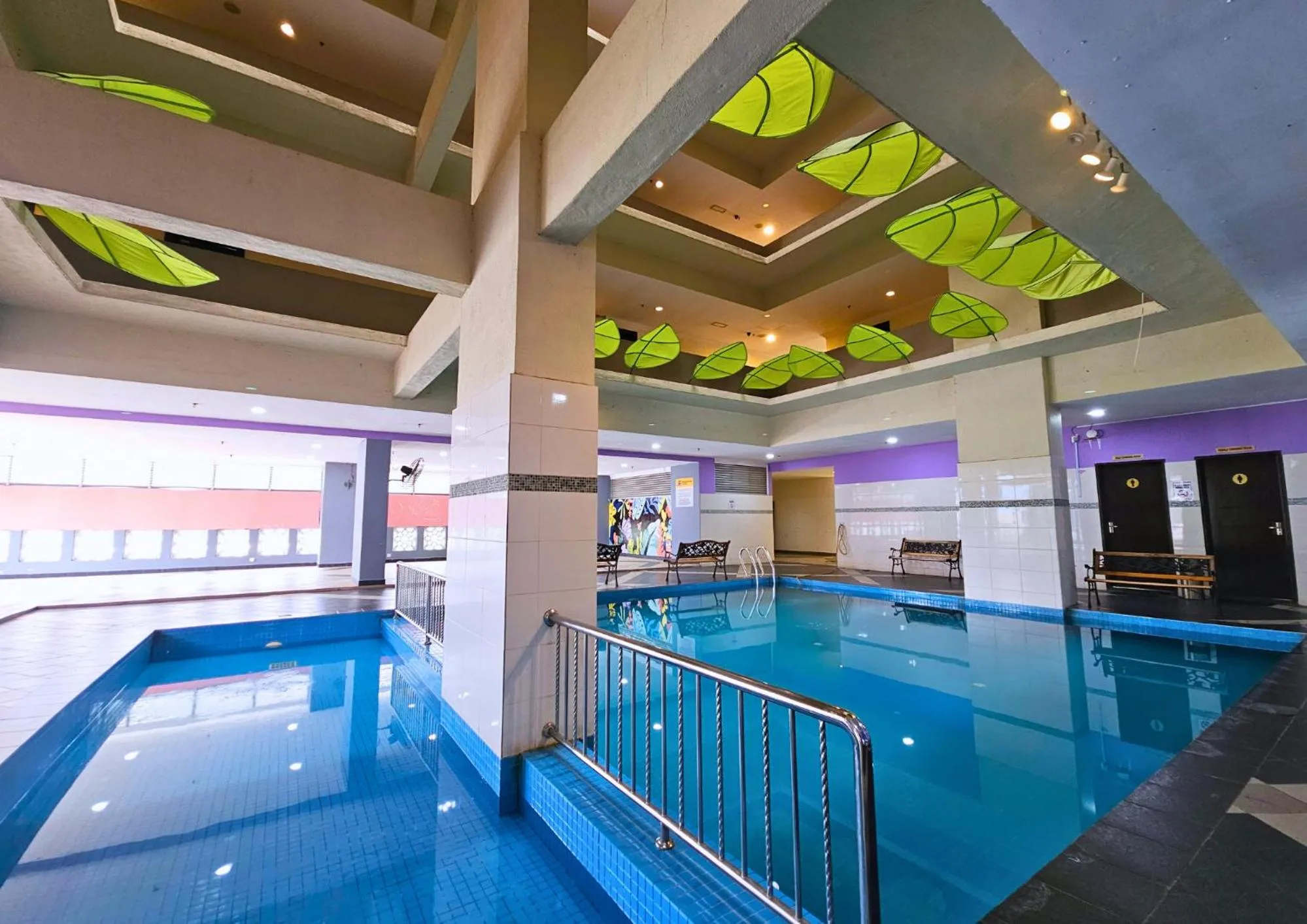 Swimming pool in Hotel Taiping Perdana