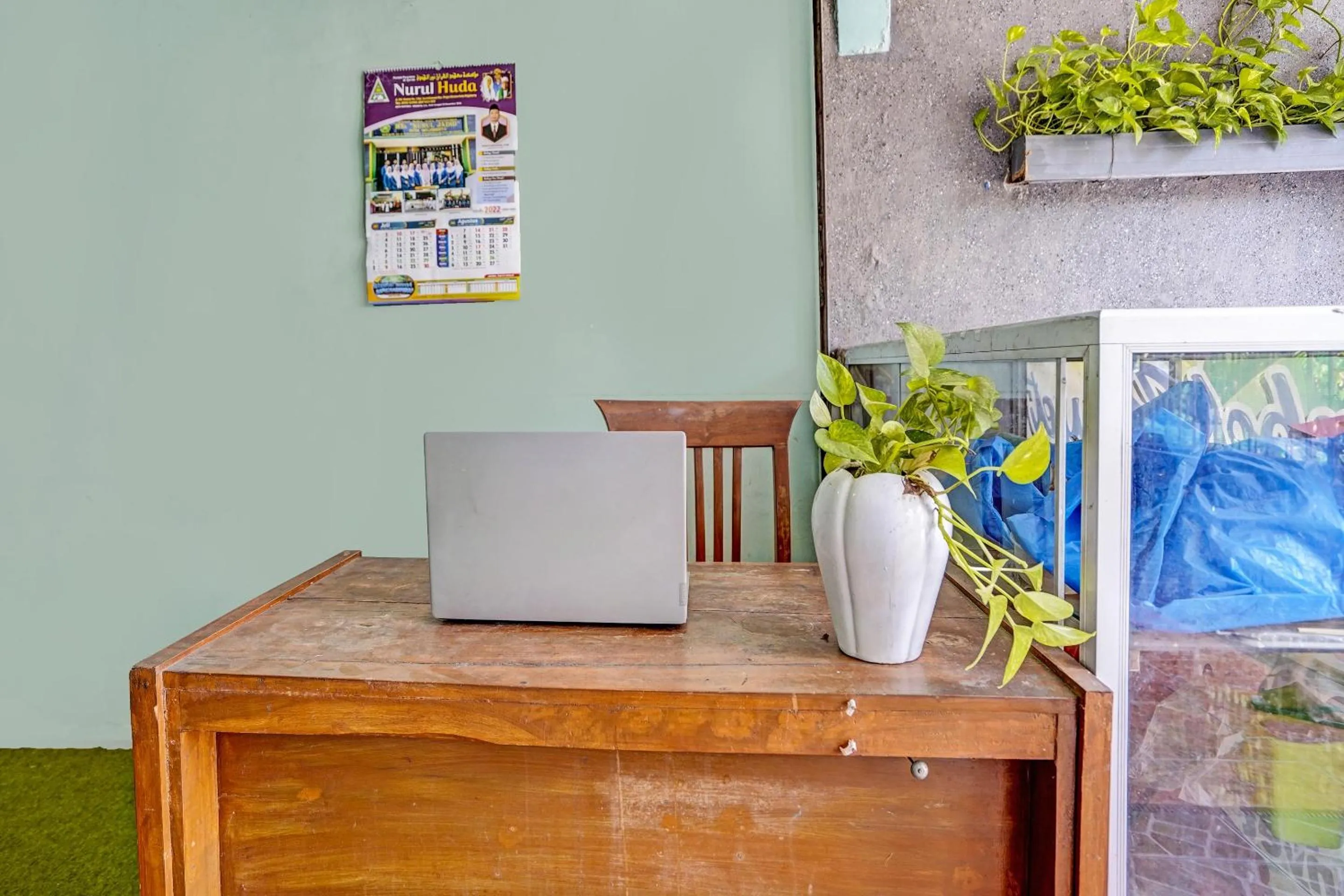 Lobby or reception in SPOT ON 91716 Kost Yy Syariah