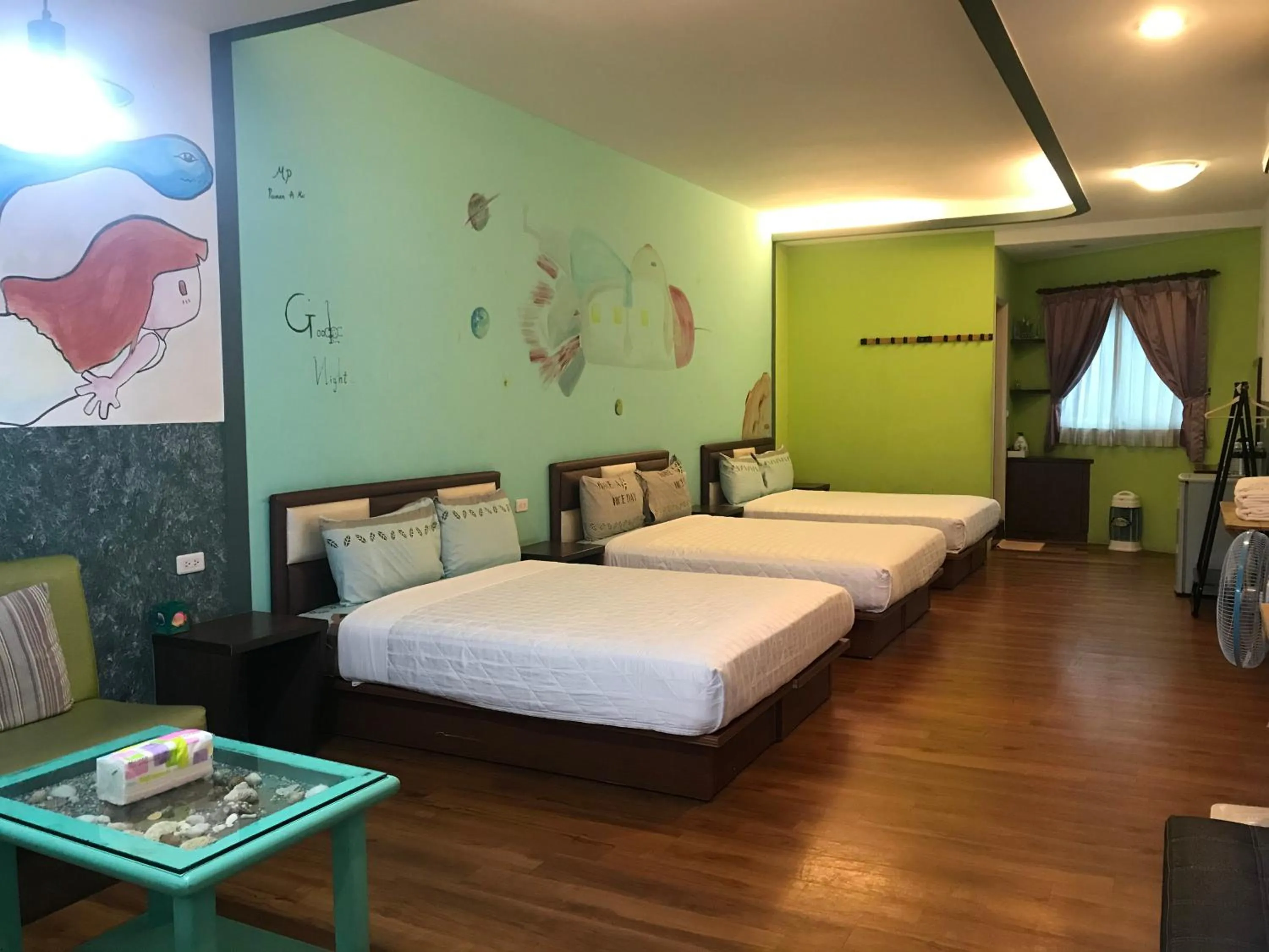 Bed in Seashell Bay 墾丁貝殼灣