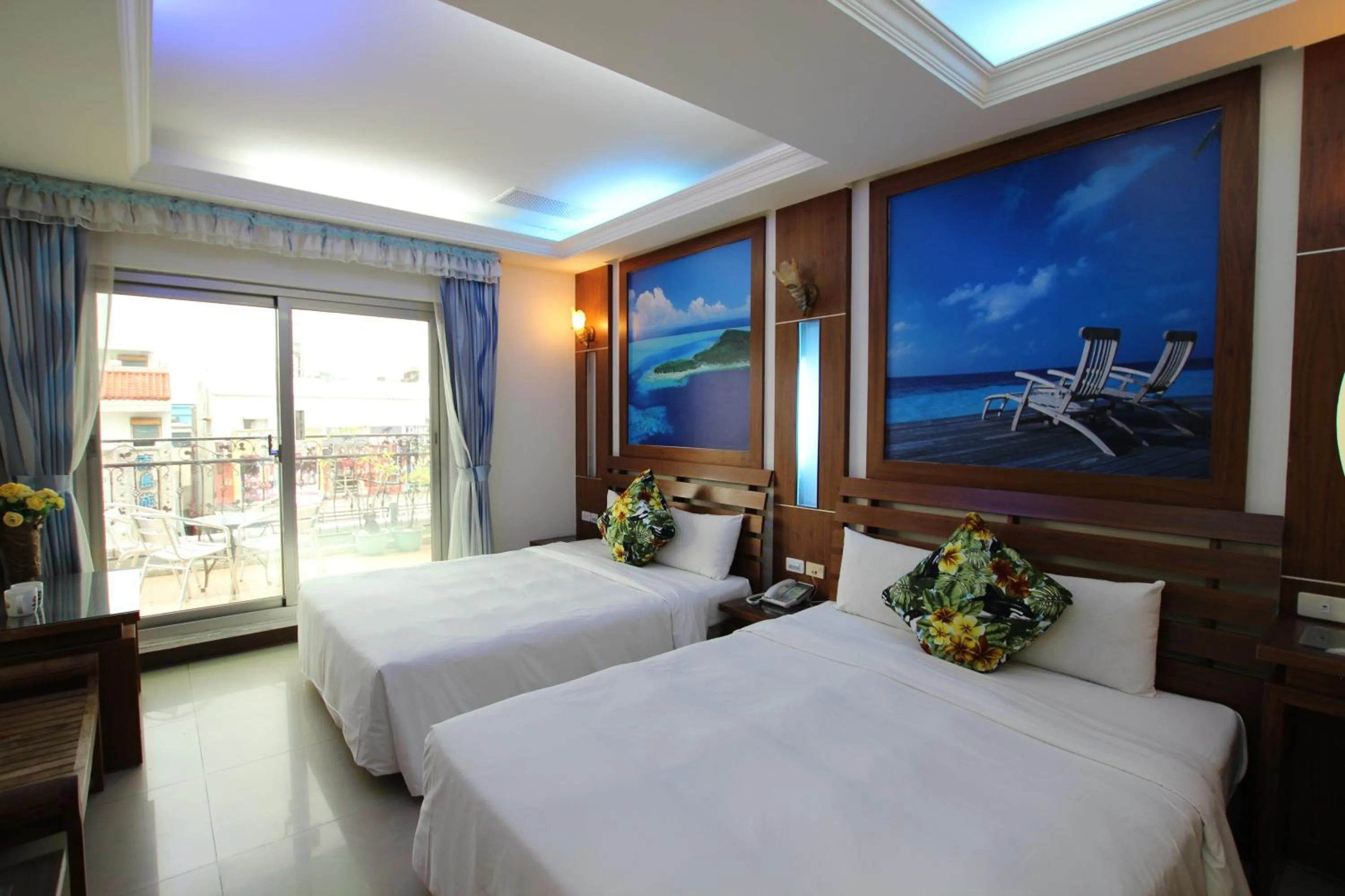 Photo of the whole room, Bed in Seashell Bay 墾丁貝殼灣