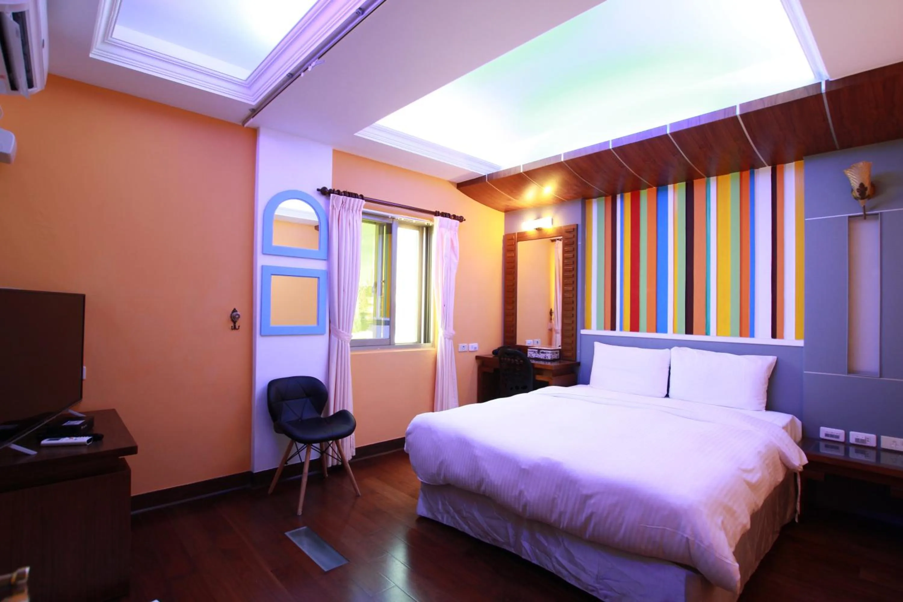 Photo of the whole room, Bed in Seashell Bay 墾丁貝殼灣